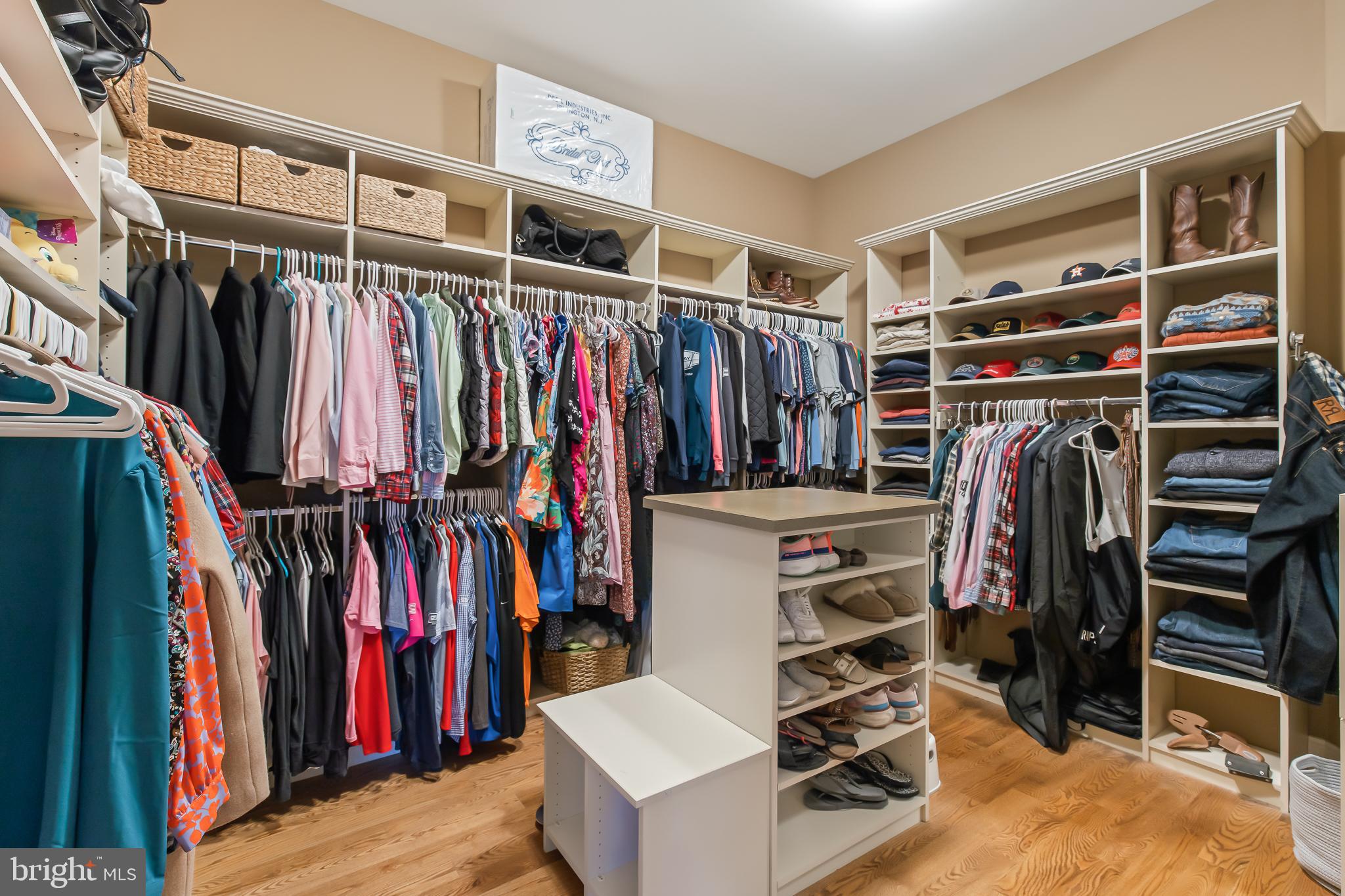 BENT CREEK COUNTRY CLUB - Residential