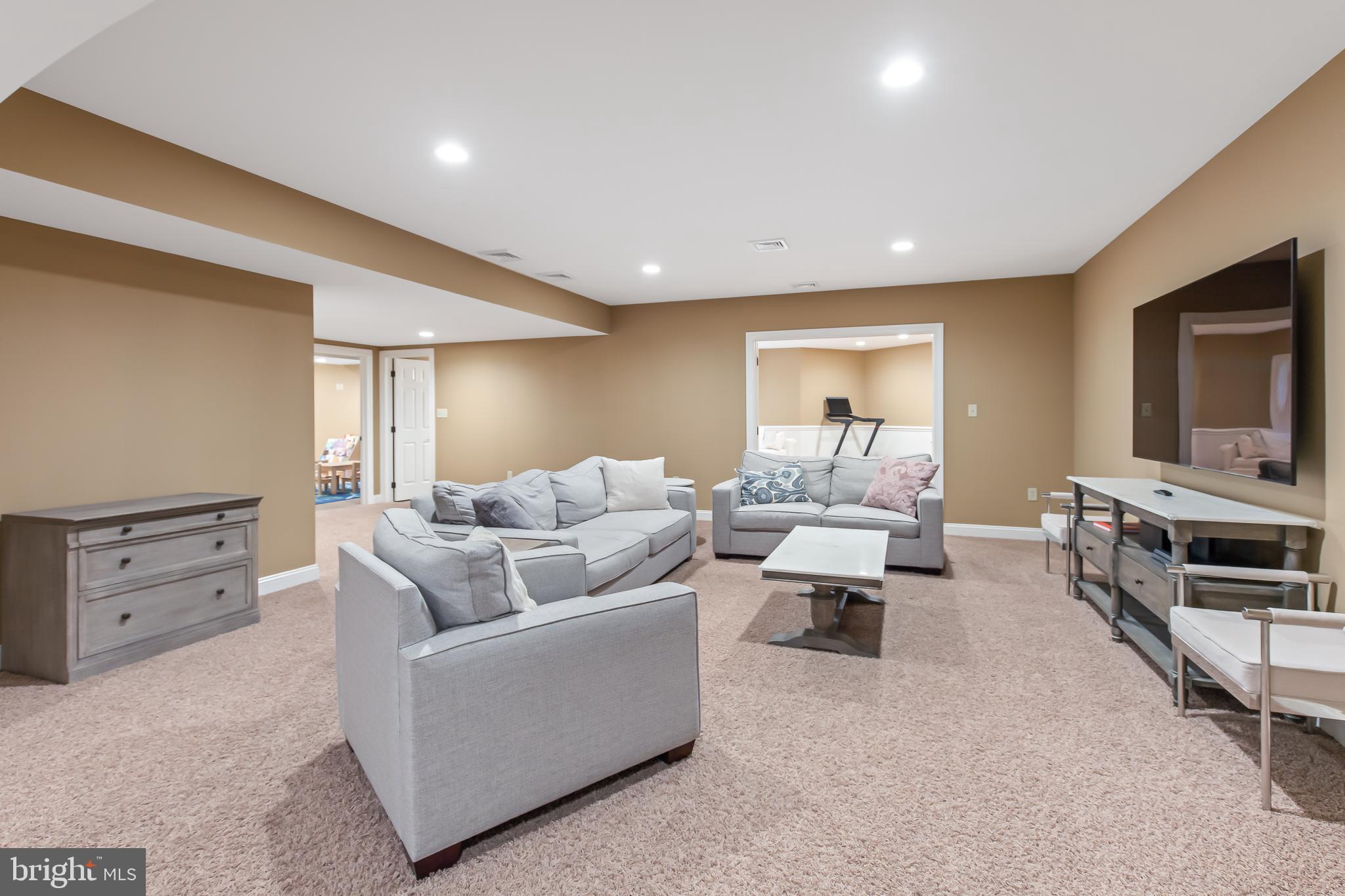 BENT CREEK COUNTRY CLUB - Residential