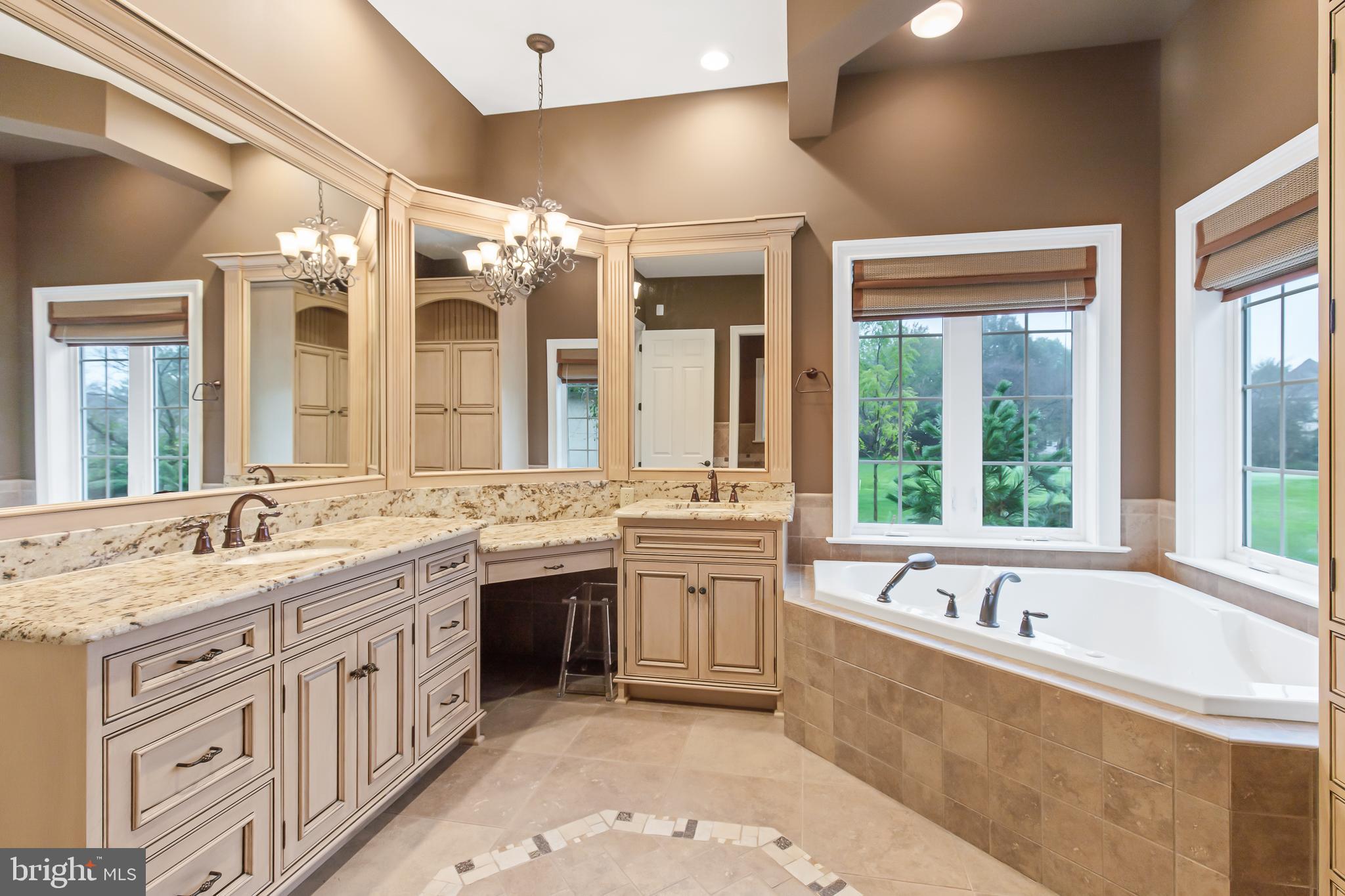 BENT CREEK COUNTRY CLUB - Residential