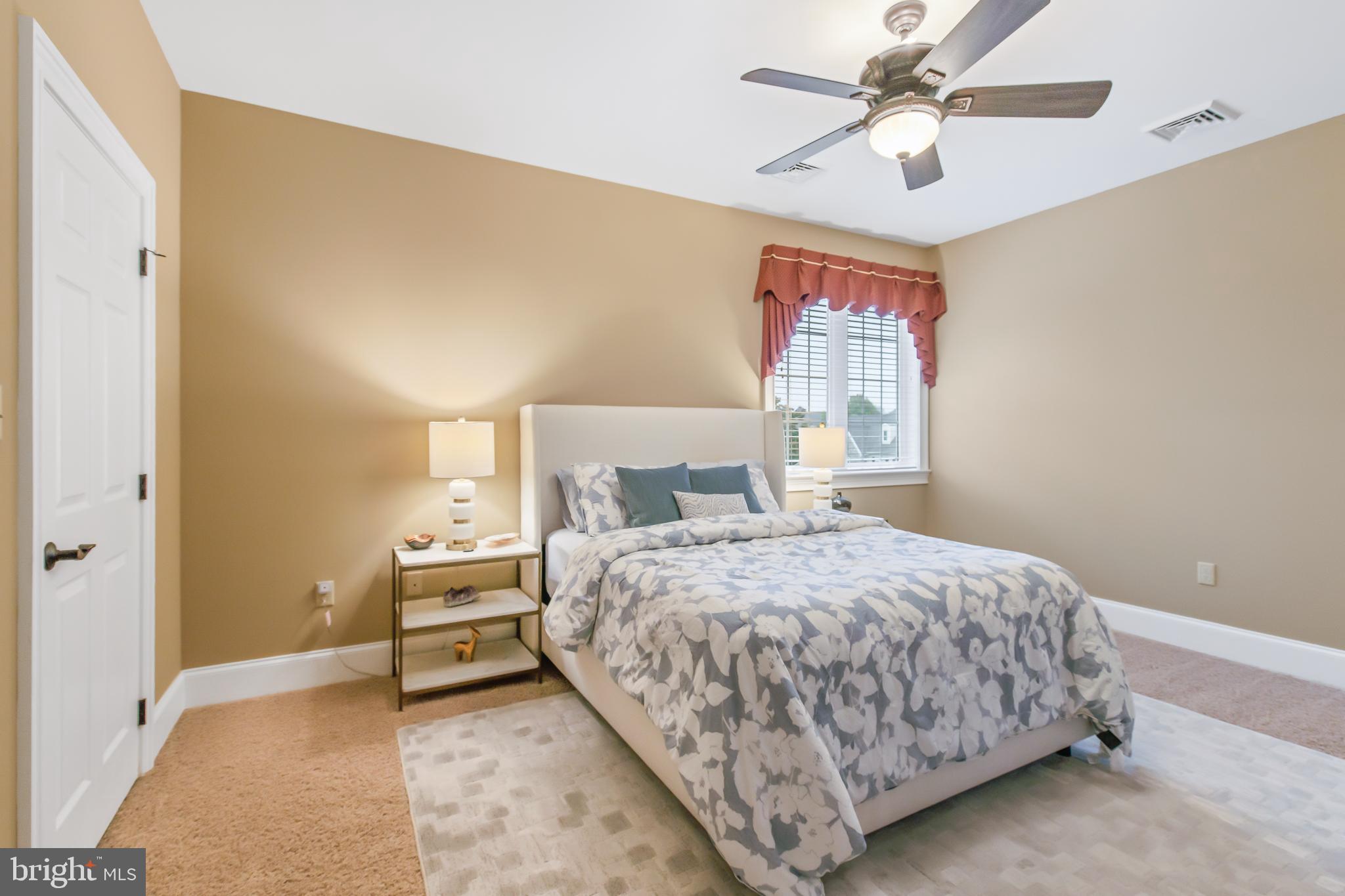 BENT CREEK COUNTRY CLUB - Residential