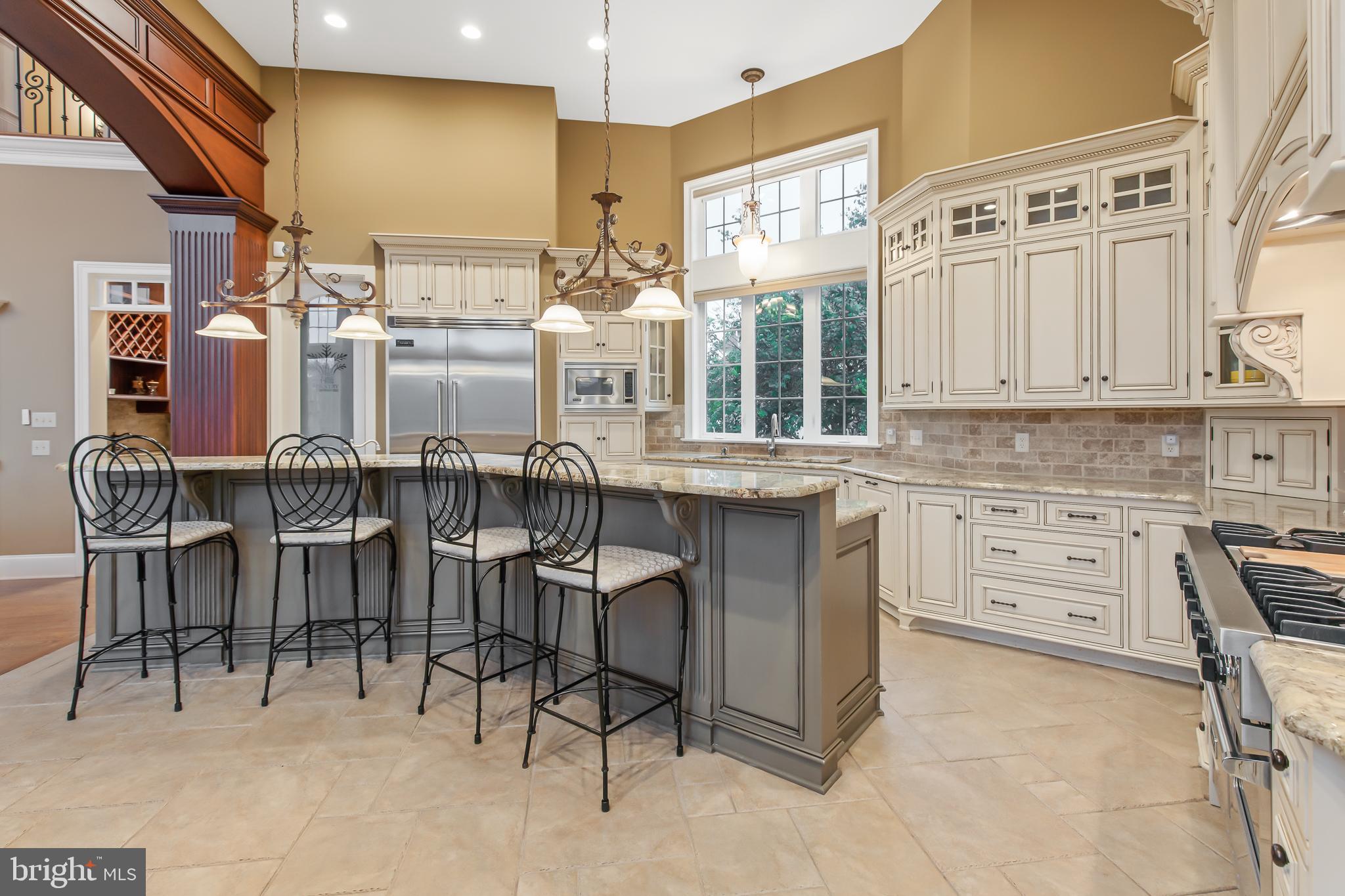 BENT CREEK COUNTRY CLUB - Residential