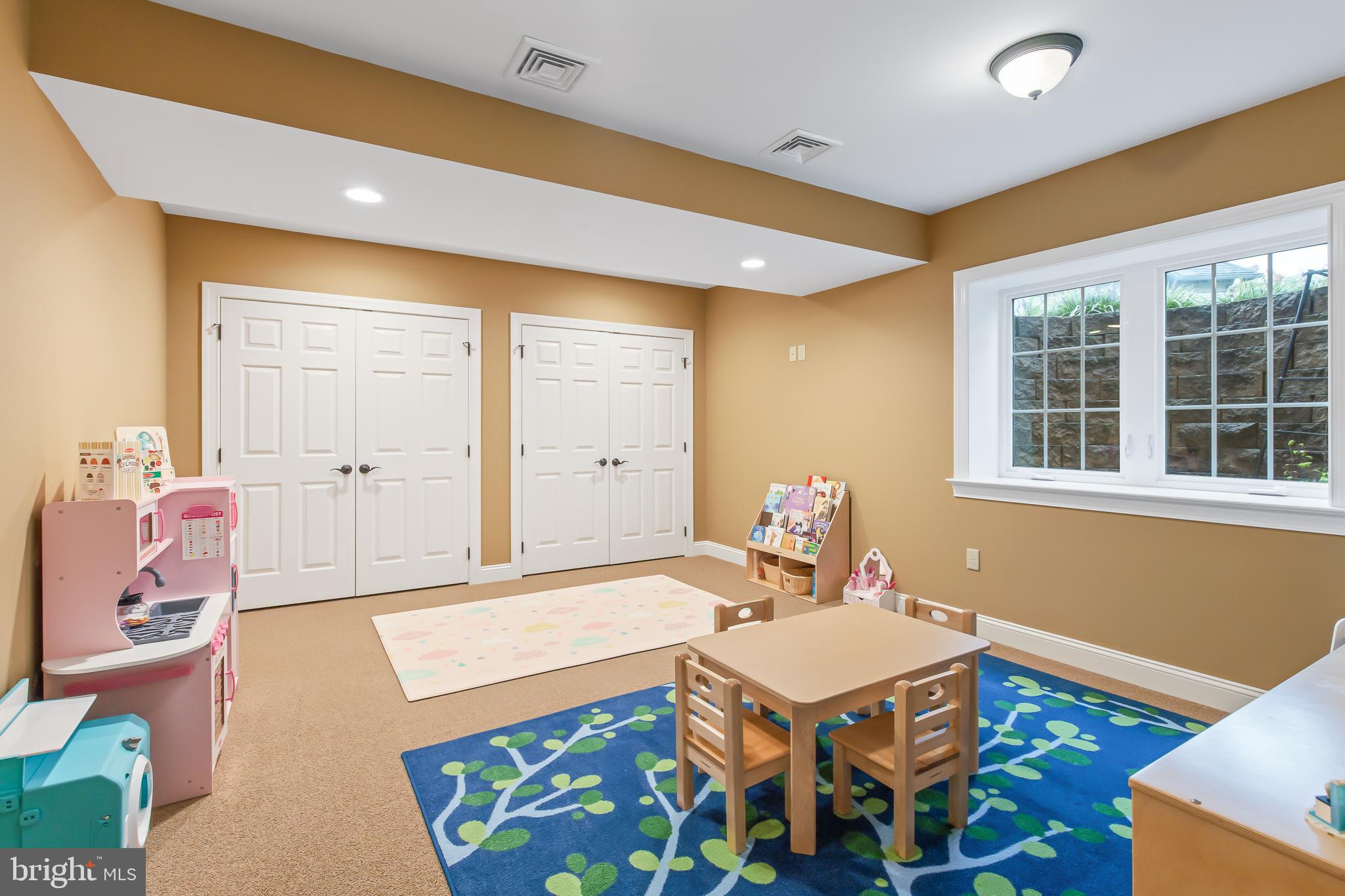 BENT CREEK COUNTRY CLUB - Residential