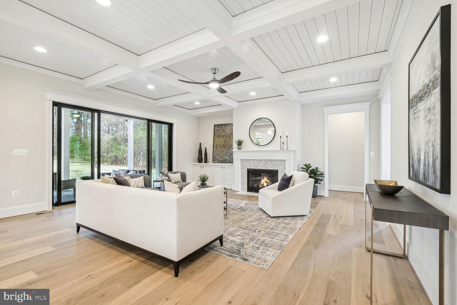 BROADVIEW - Residential