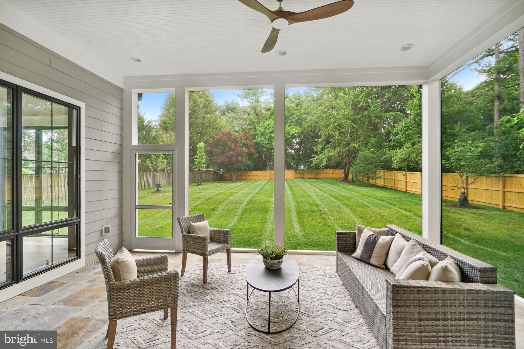 BROADVIEW - Residential