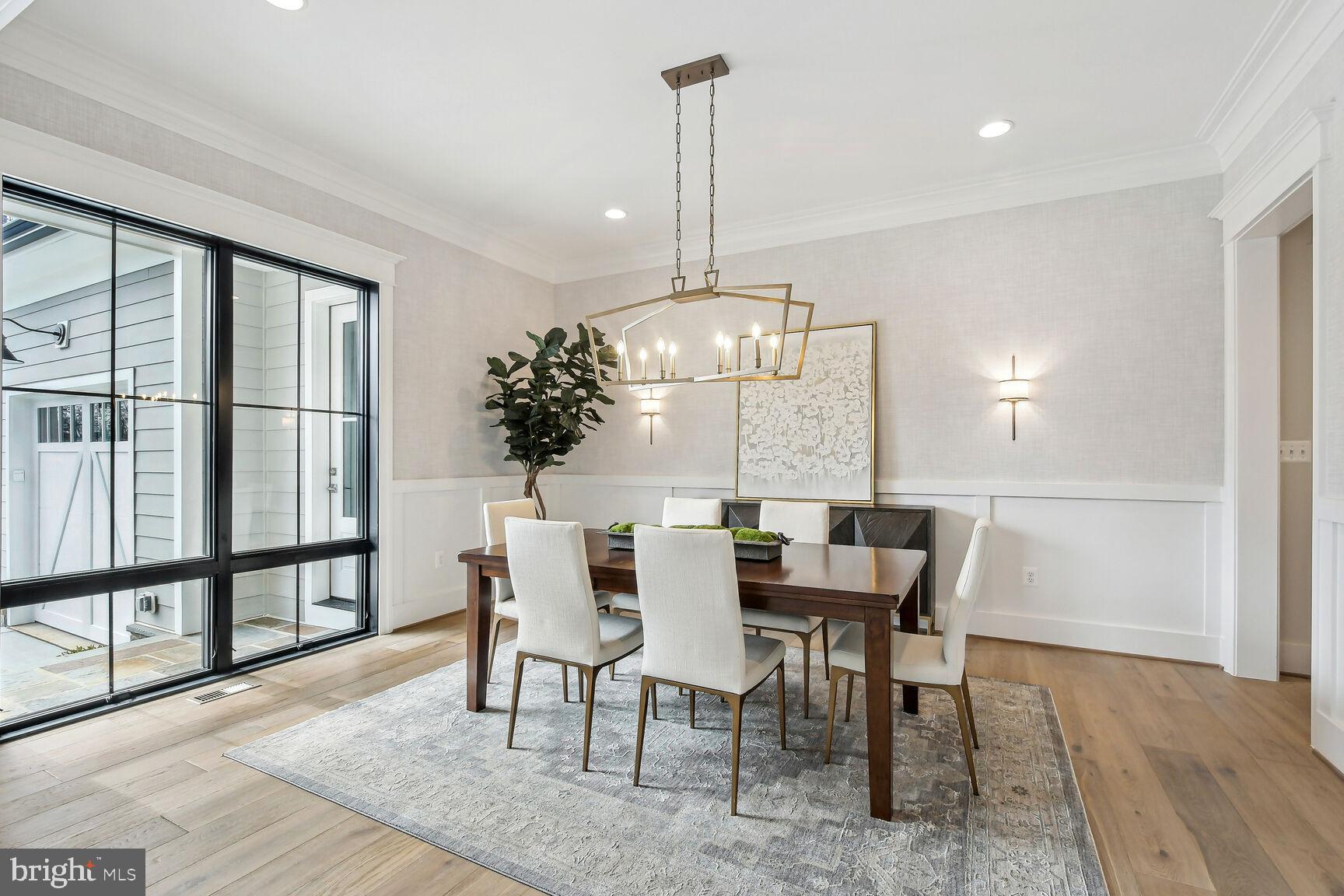 BROADVIEW - Residential