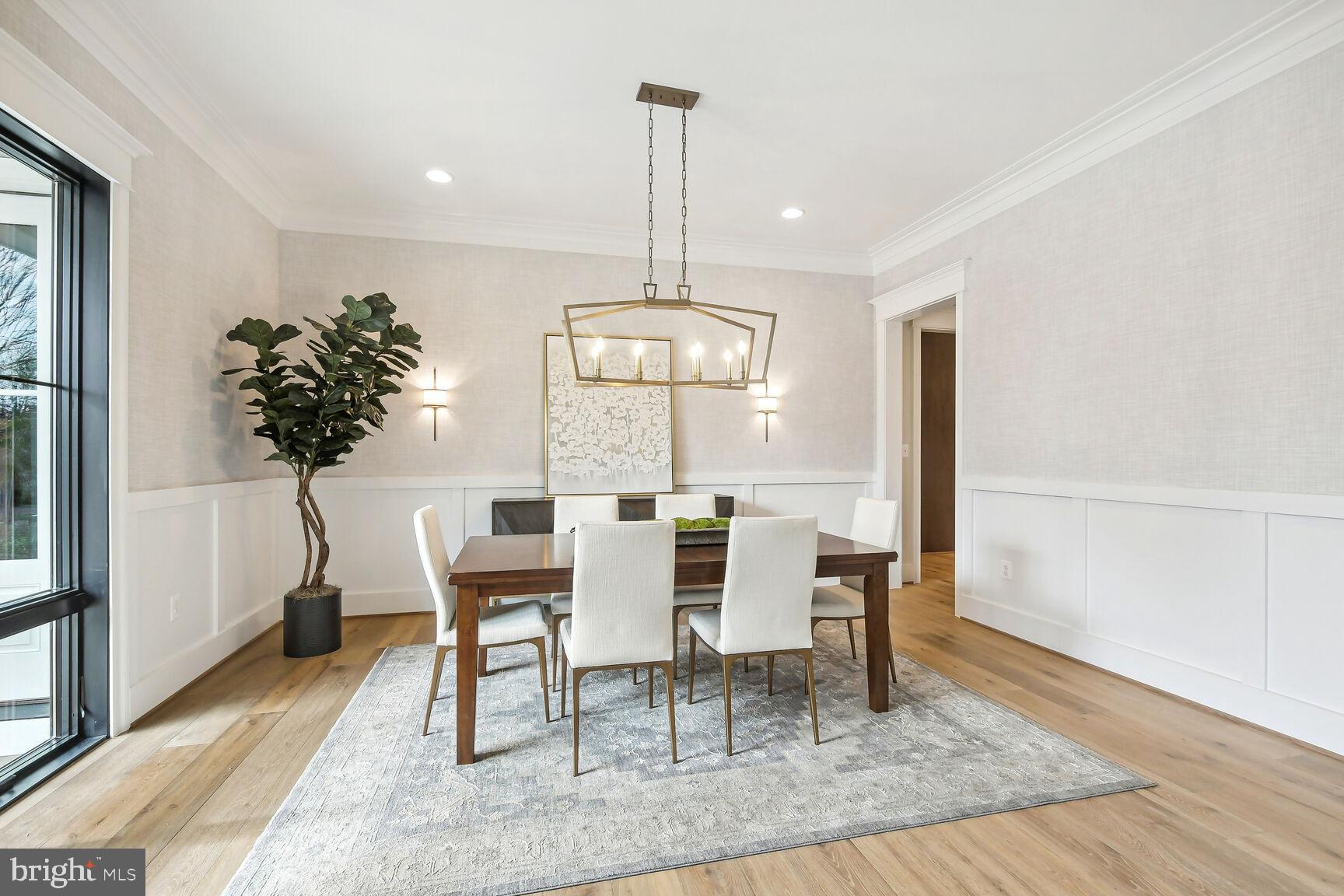 BROADVIEW - Residential