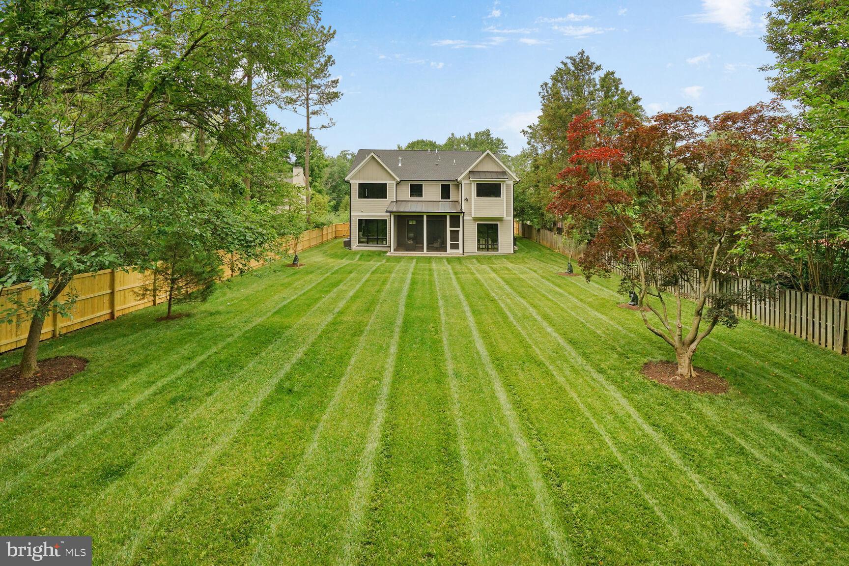 BROADVIEW - Residential