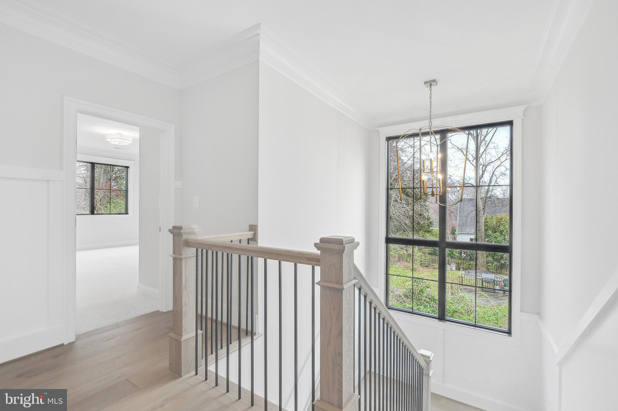 BROADVIEW - Residential