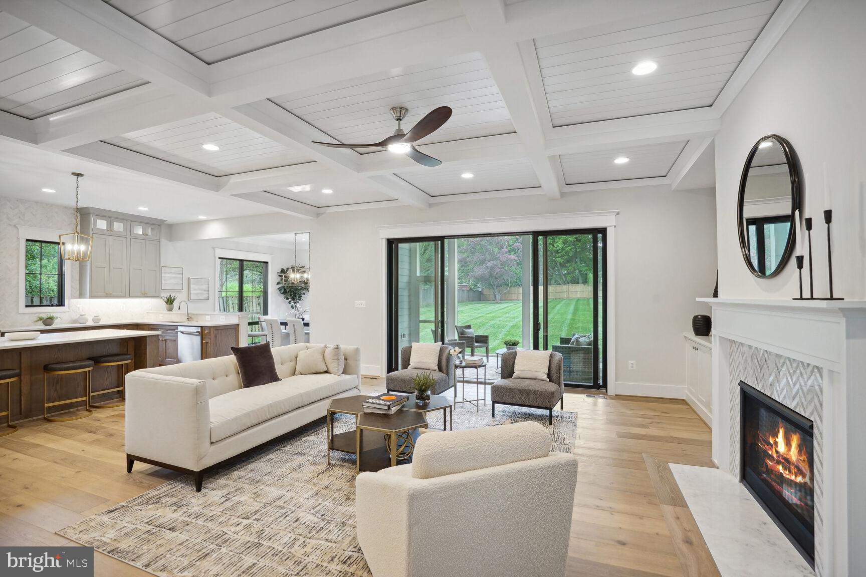 BROADVIEW - Residential