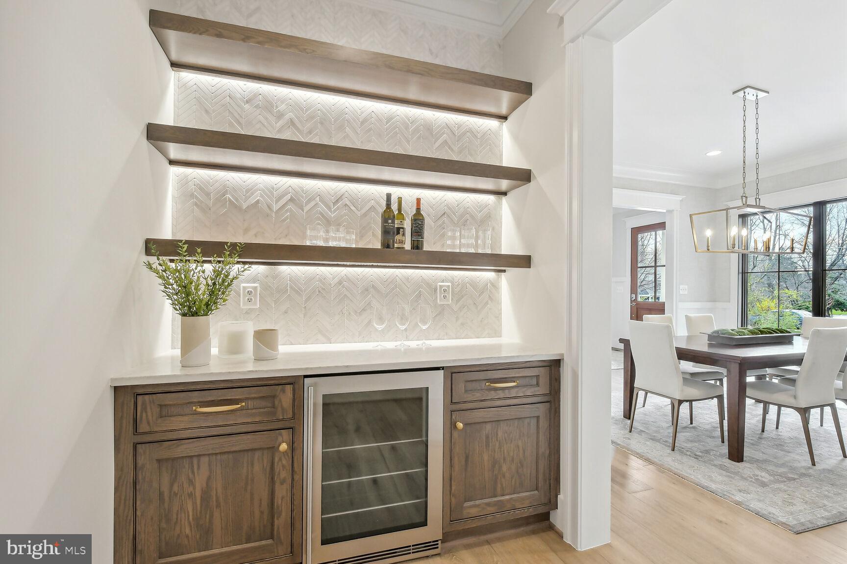 BROADVIEW - Residential