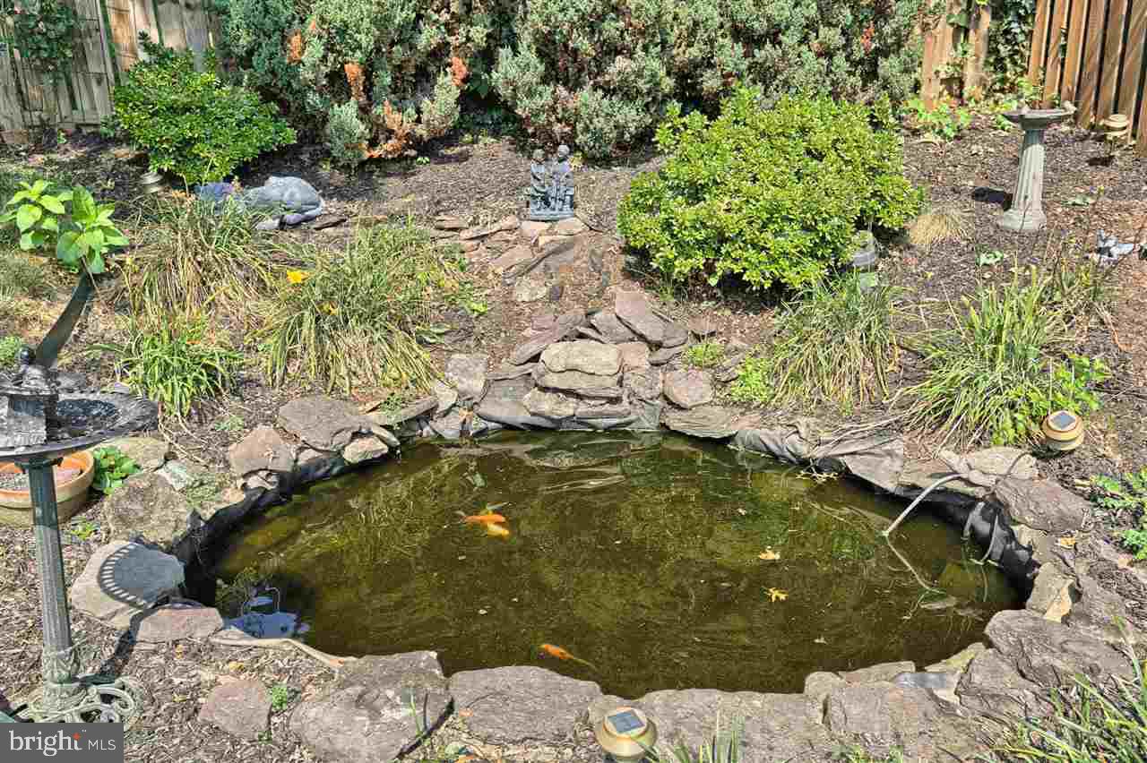 HOLLYWOOD HEIGHTS - Residential