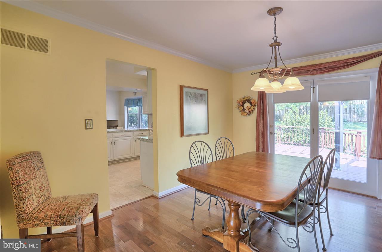 HOLLYWOOD HEIGHTS - Residential