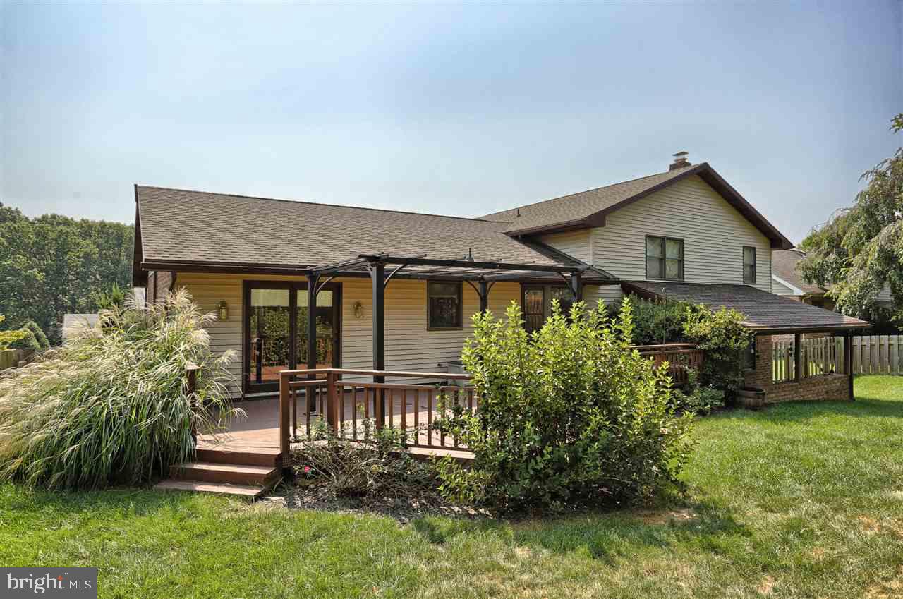 HOLLYWOOD HEIGHTS - Residential