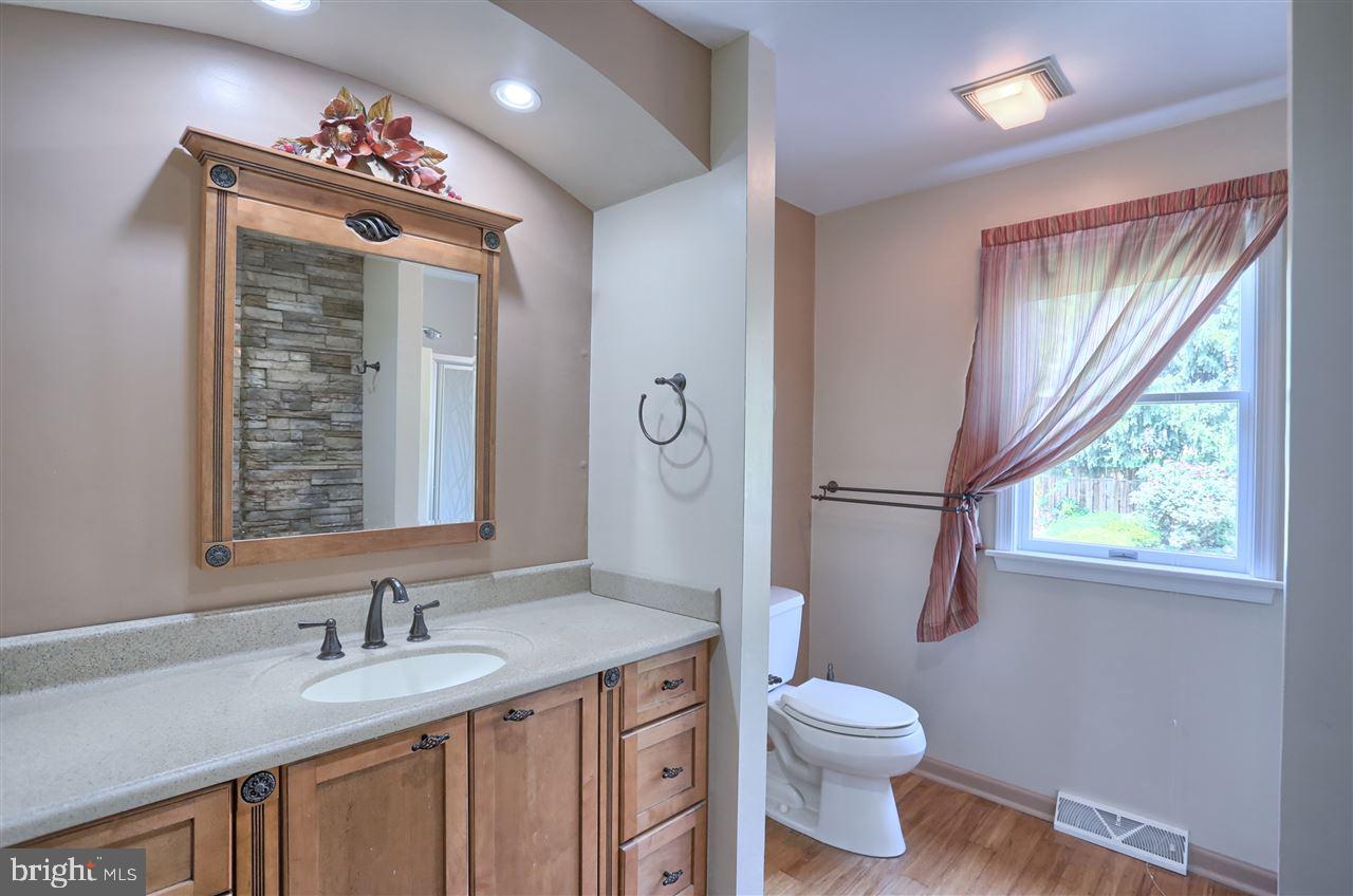 HOLLYWOOD HEIGHTS - Residential