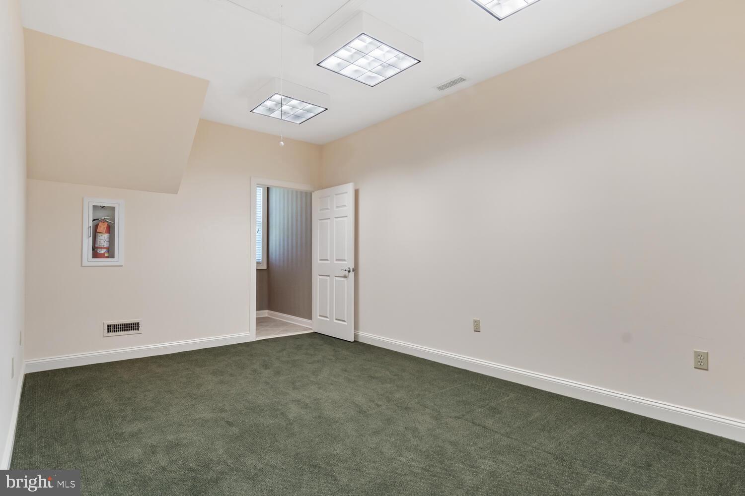 ST MICHAELS - Commercial Sale