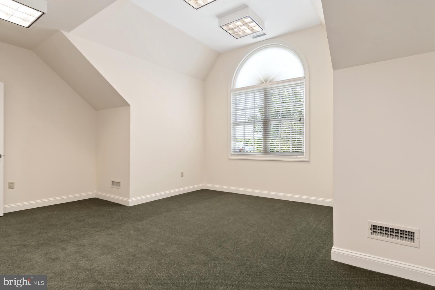 ST MICHAELS - Commercial Sale