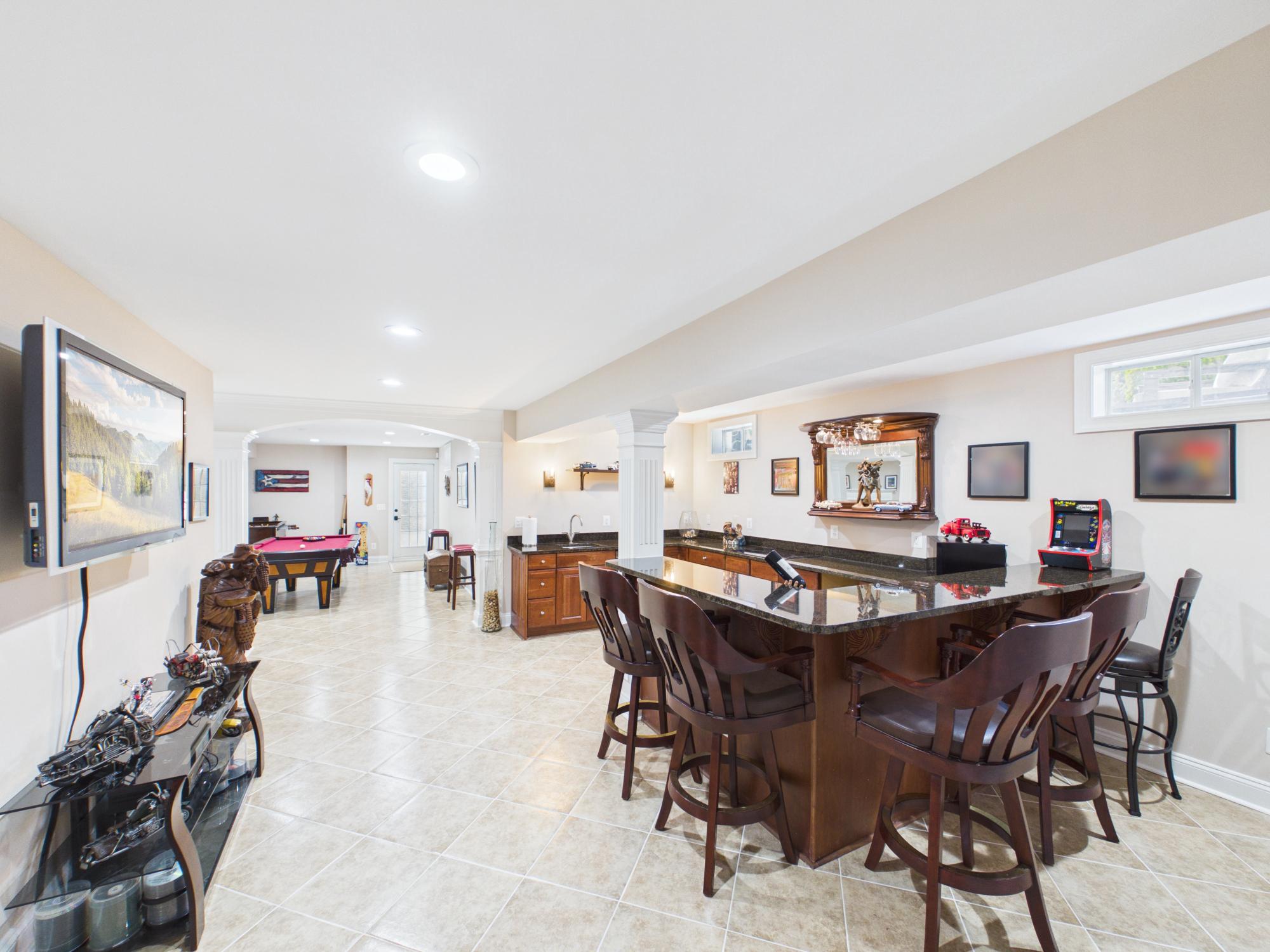 HUNTERS POND - Residential