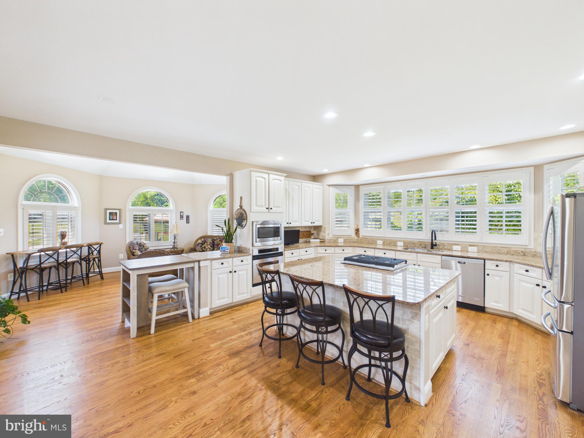 HUNTERS POND - Residential