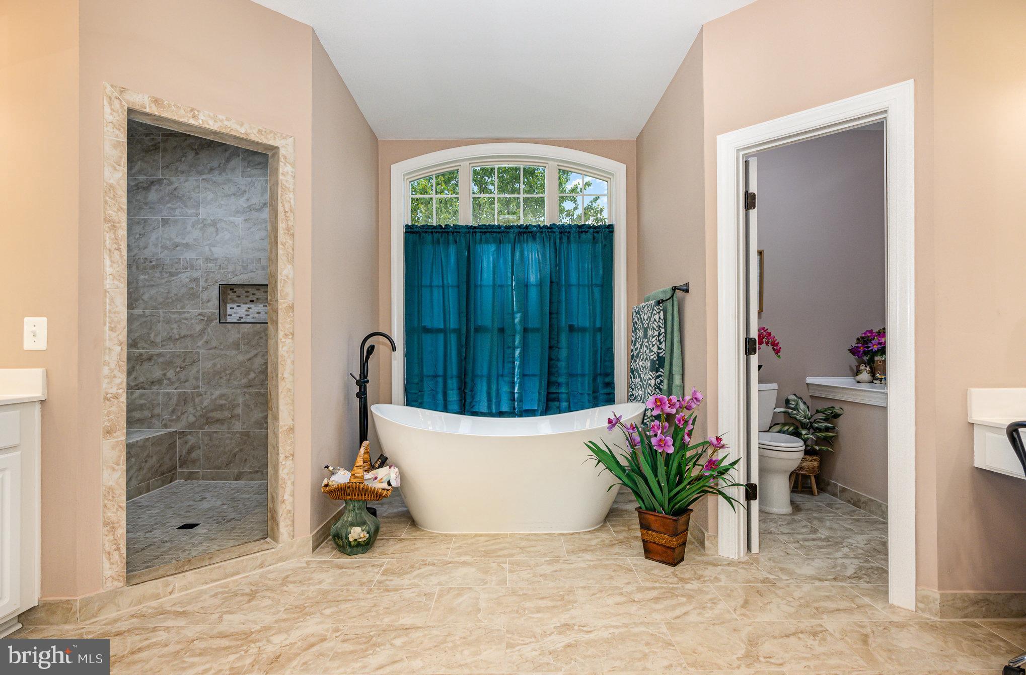 HUNTERS POND - Residential