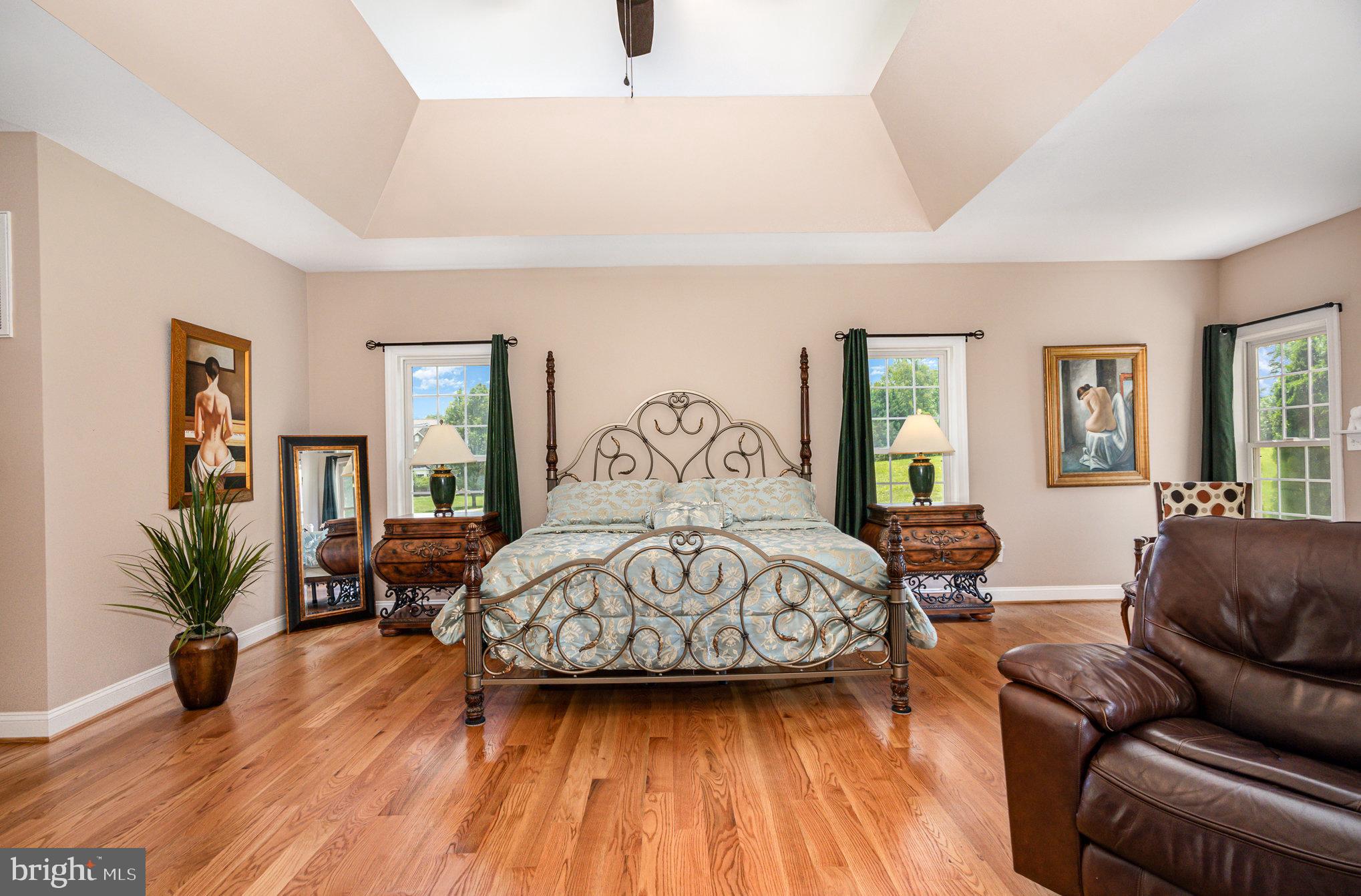 HUNTERS POND - Residential