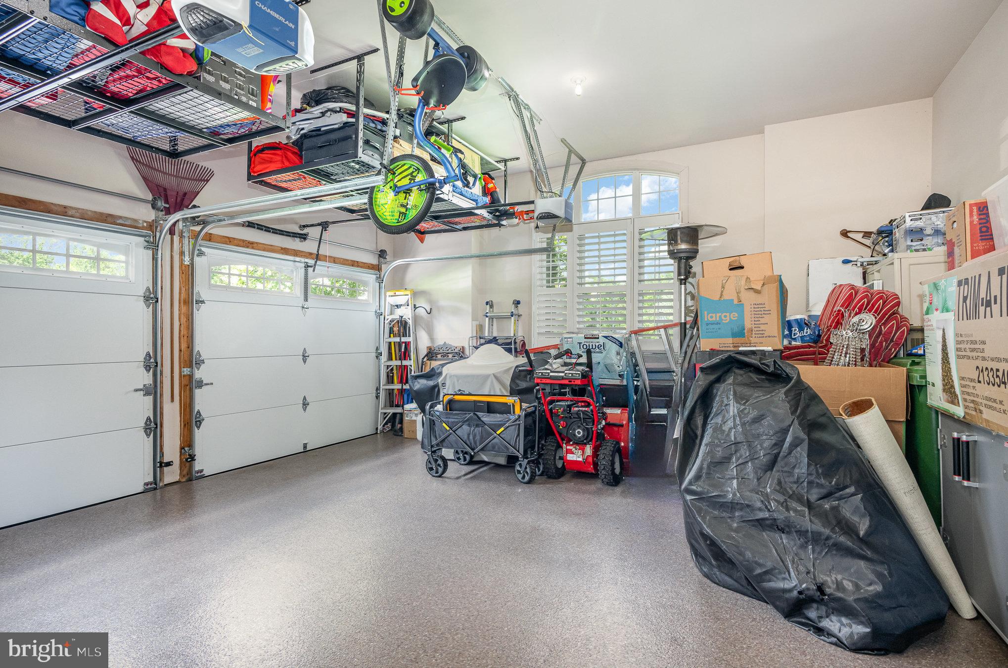 HUNTERS POND - Residential