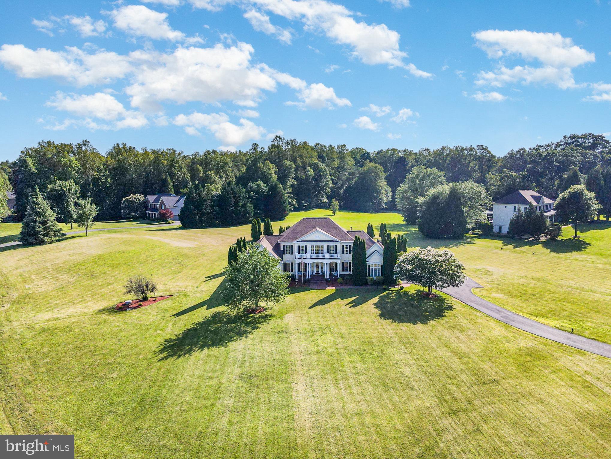 HUNTERS POND - Residential