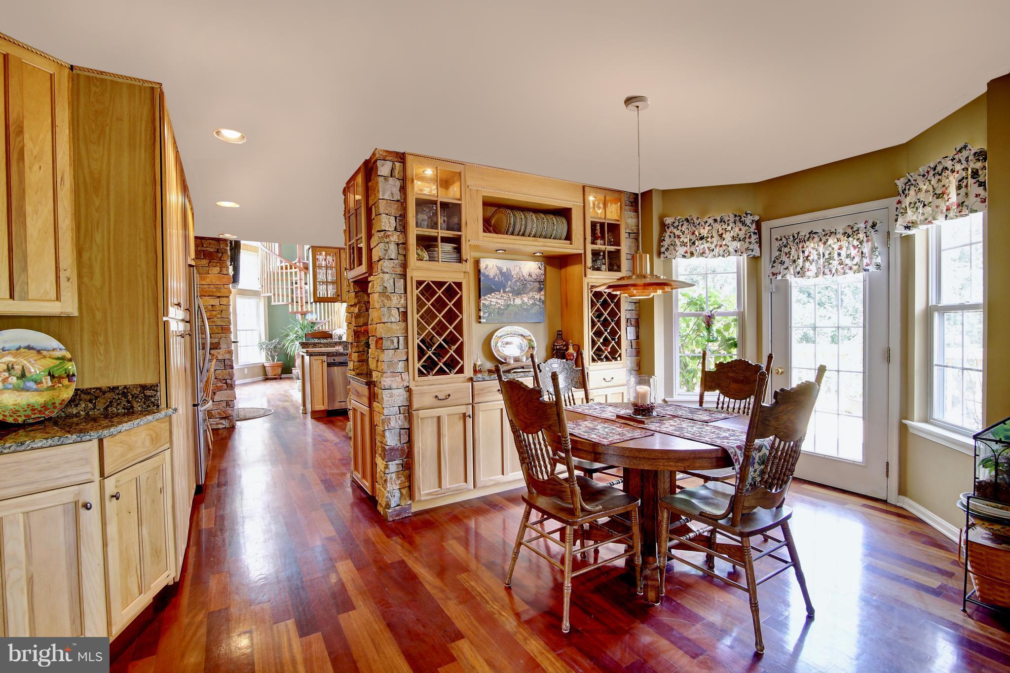 WARREN WAY - Residential