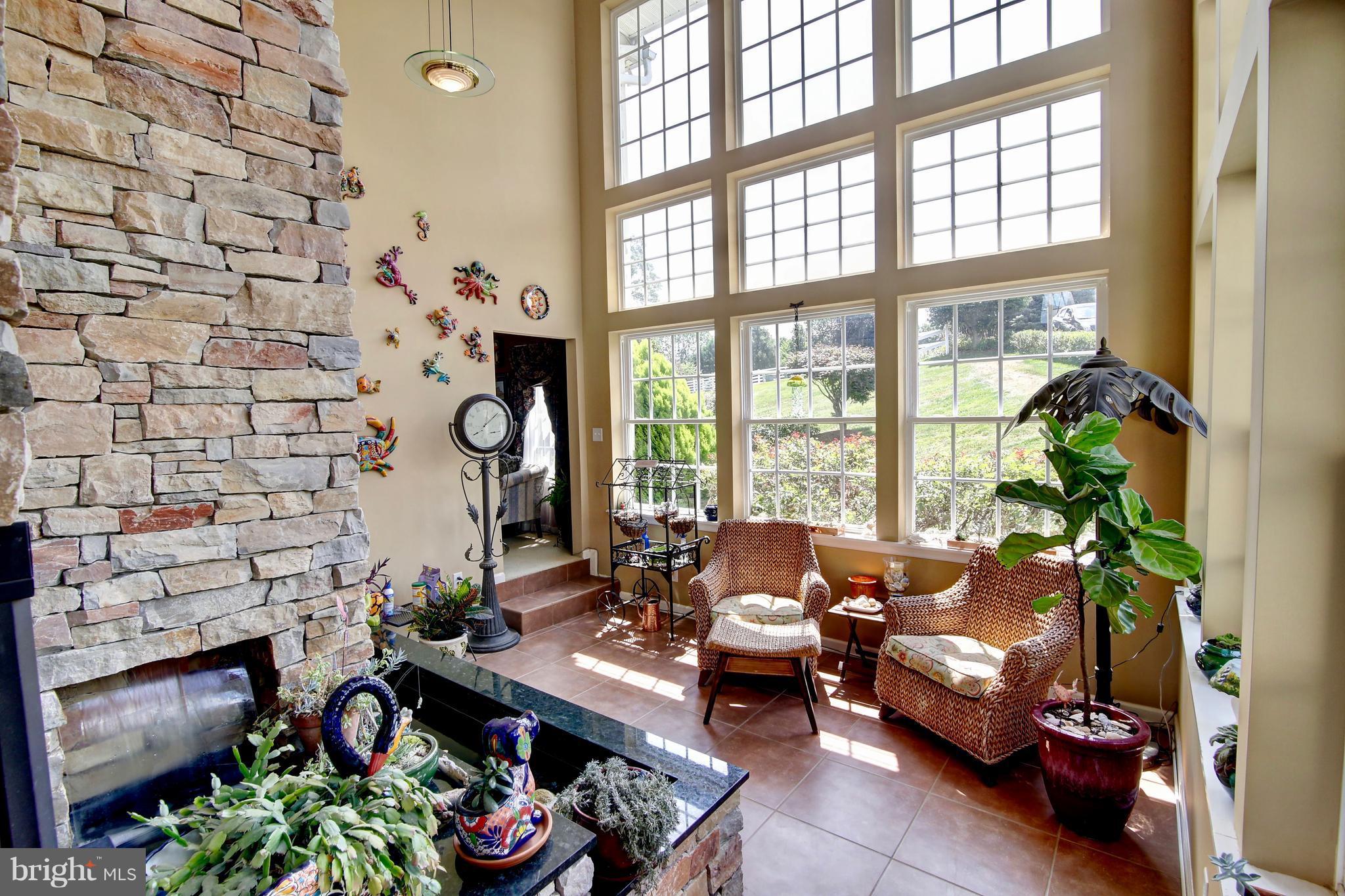 WARREN WAY - Residential