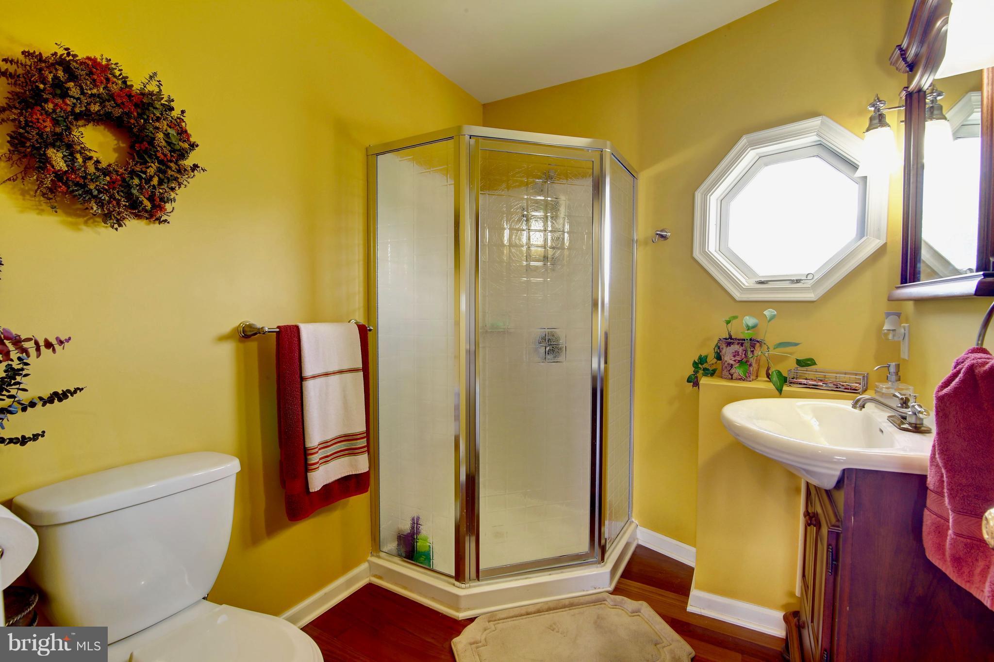 WARREN WAY - Residential