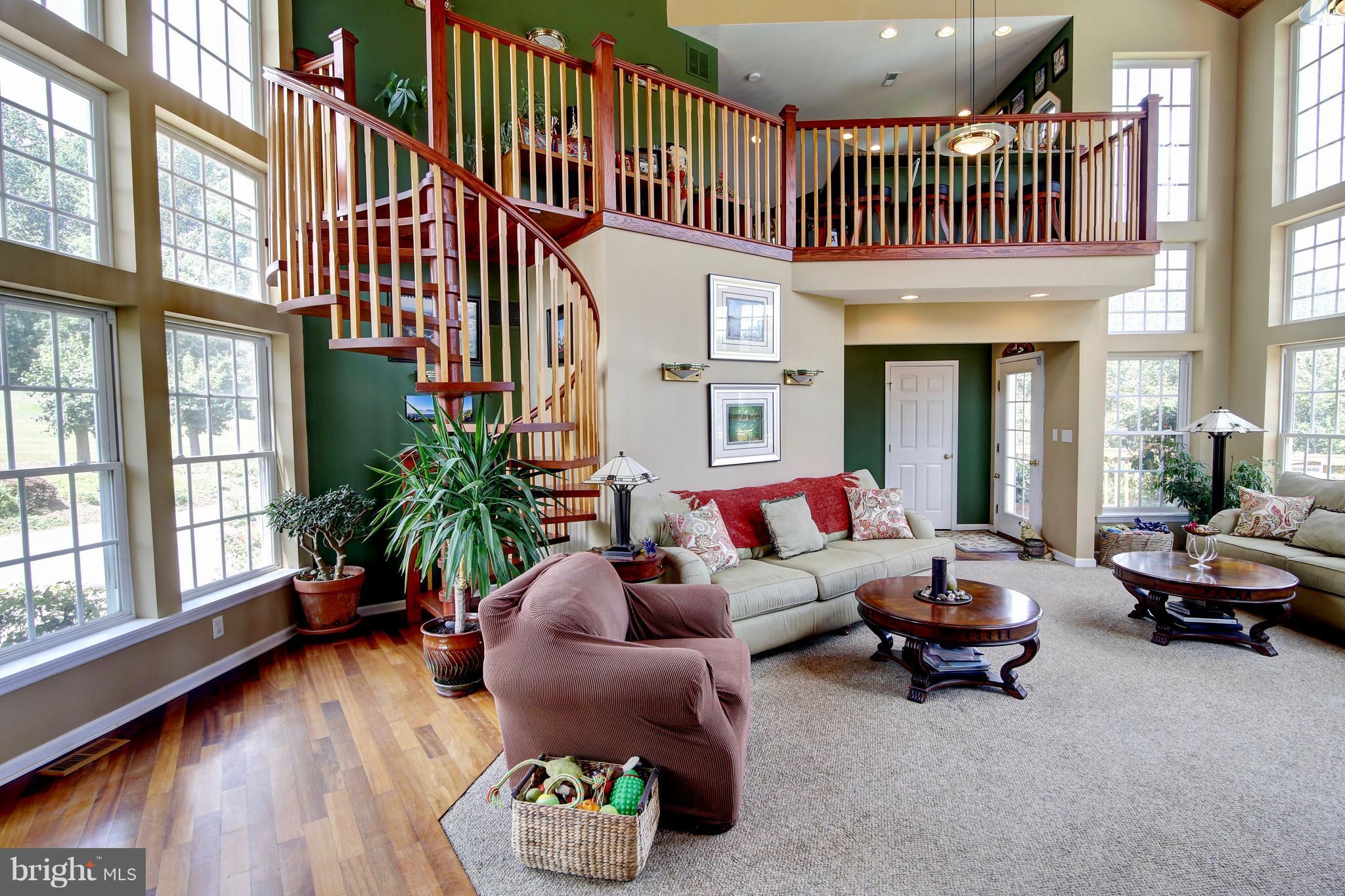 WARREN WAY - Residential