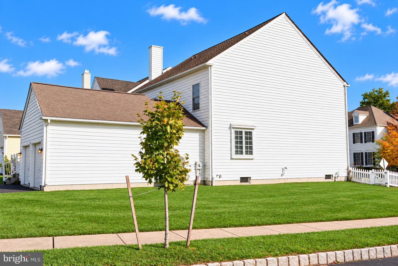 10 CROFT DRIVE