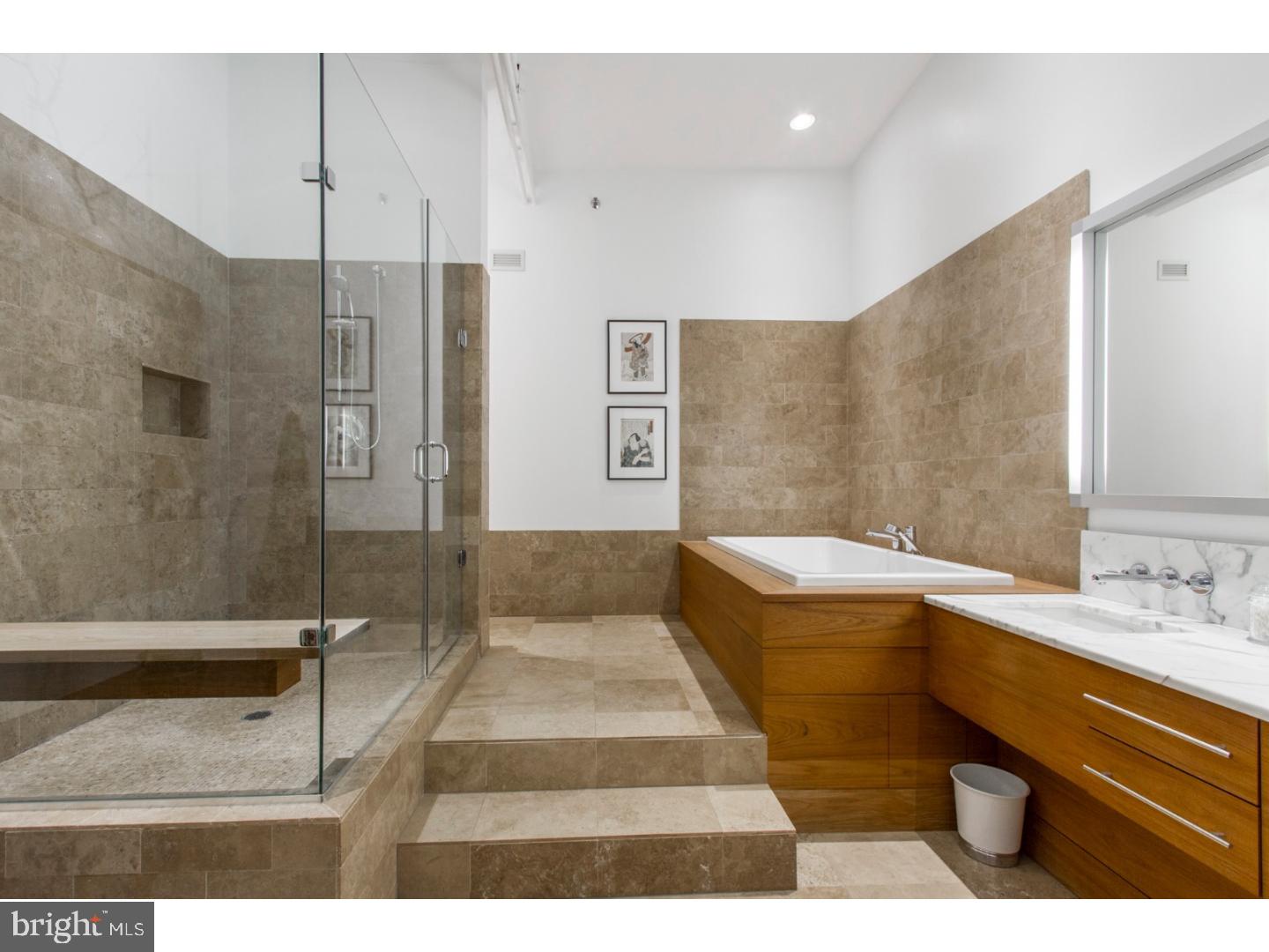 CENTER CITY - Residential