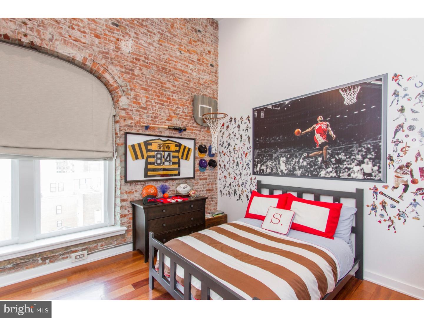 CENTER CITY - Residential