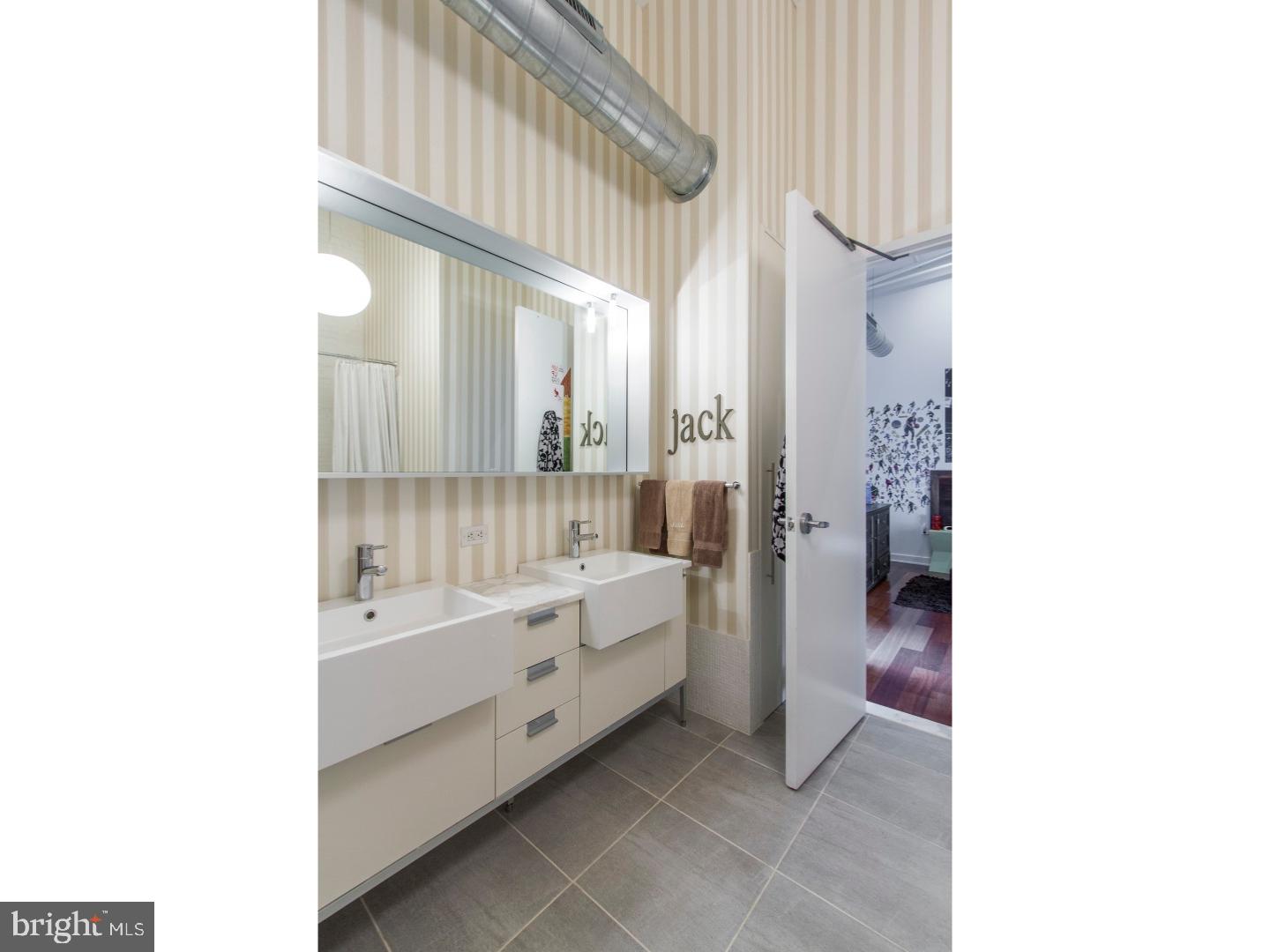 CENTER CITY - Residential