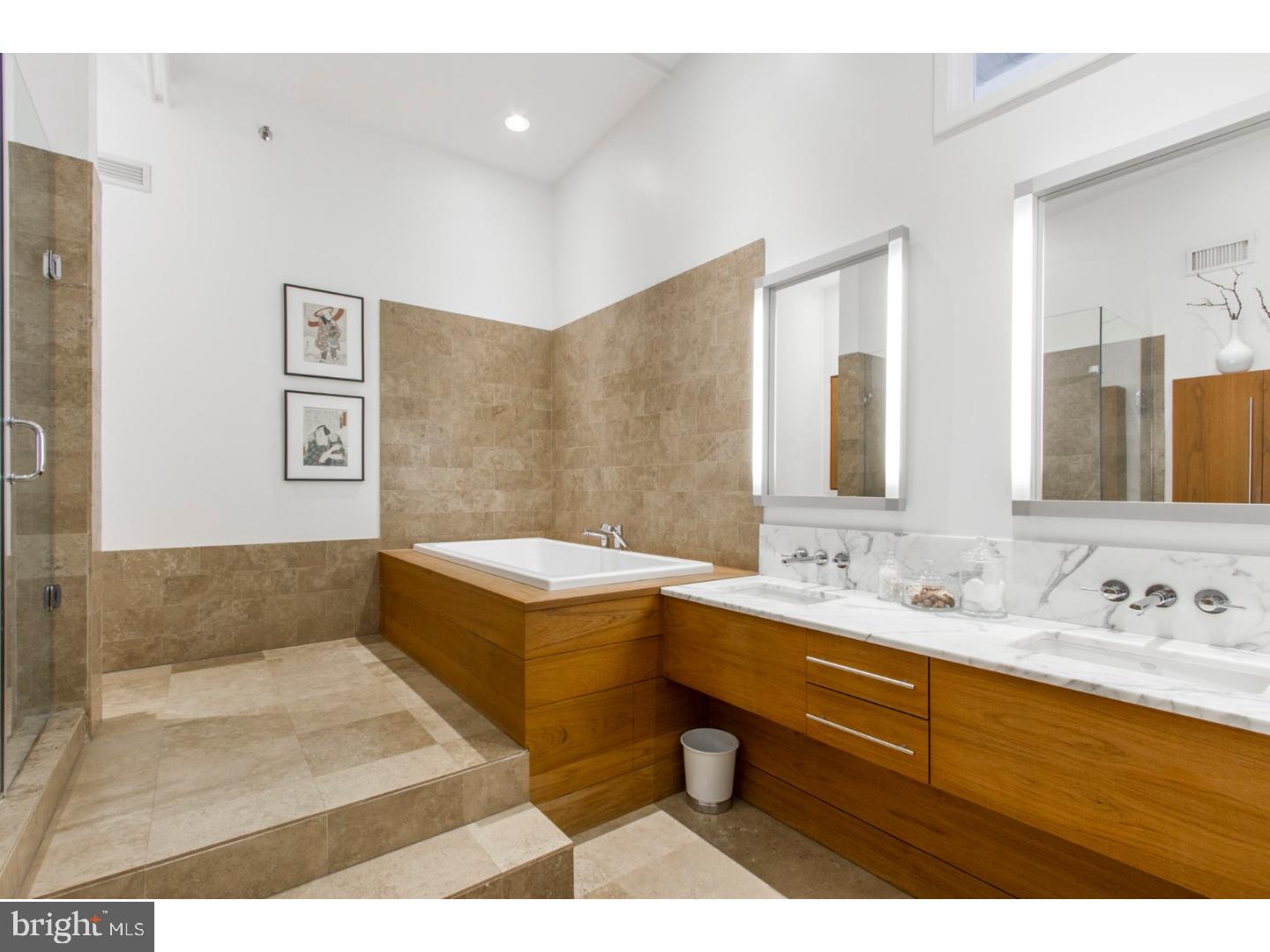 CENTER CITY - Residential