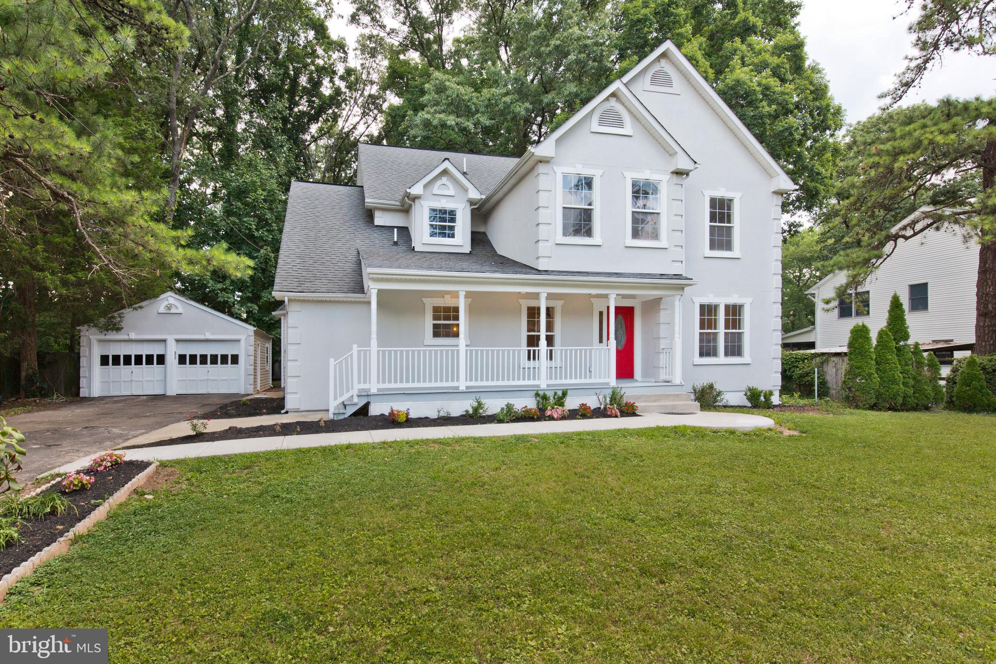 HOLMES RUN HEIGHTS - Residential