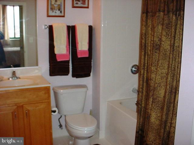 INNER HARBOR - Residential Lease