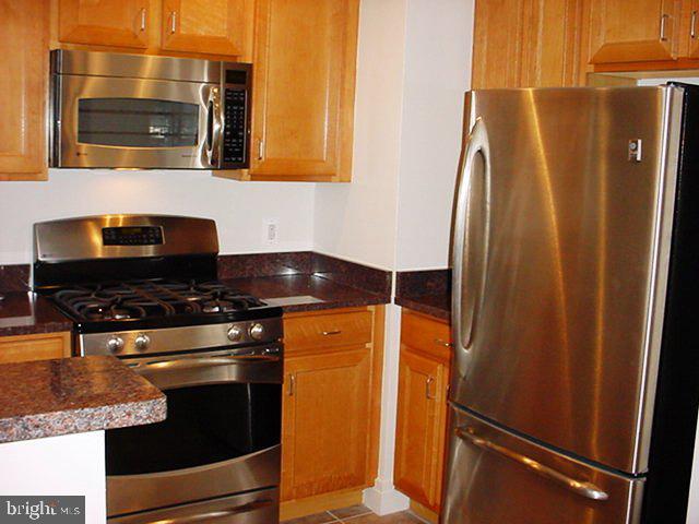 INNER HARBOR - Residential Lease