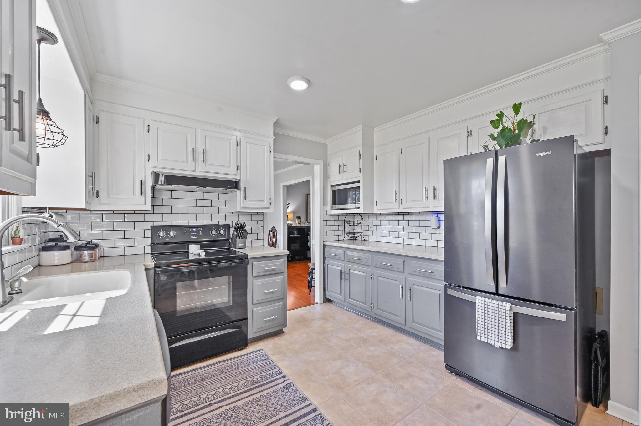 CENTENNIAL VILLAGE - Residential