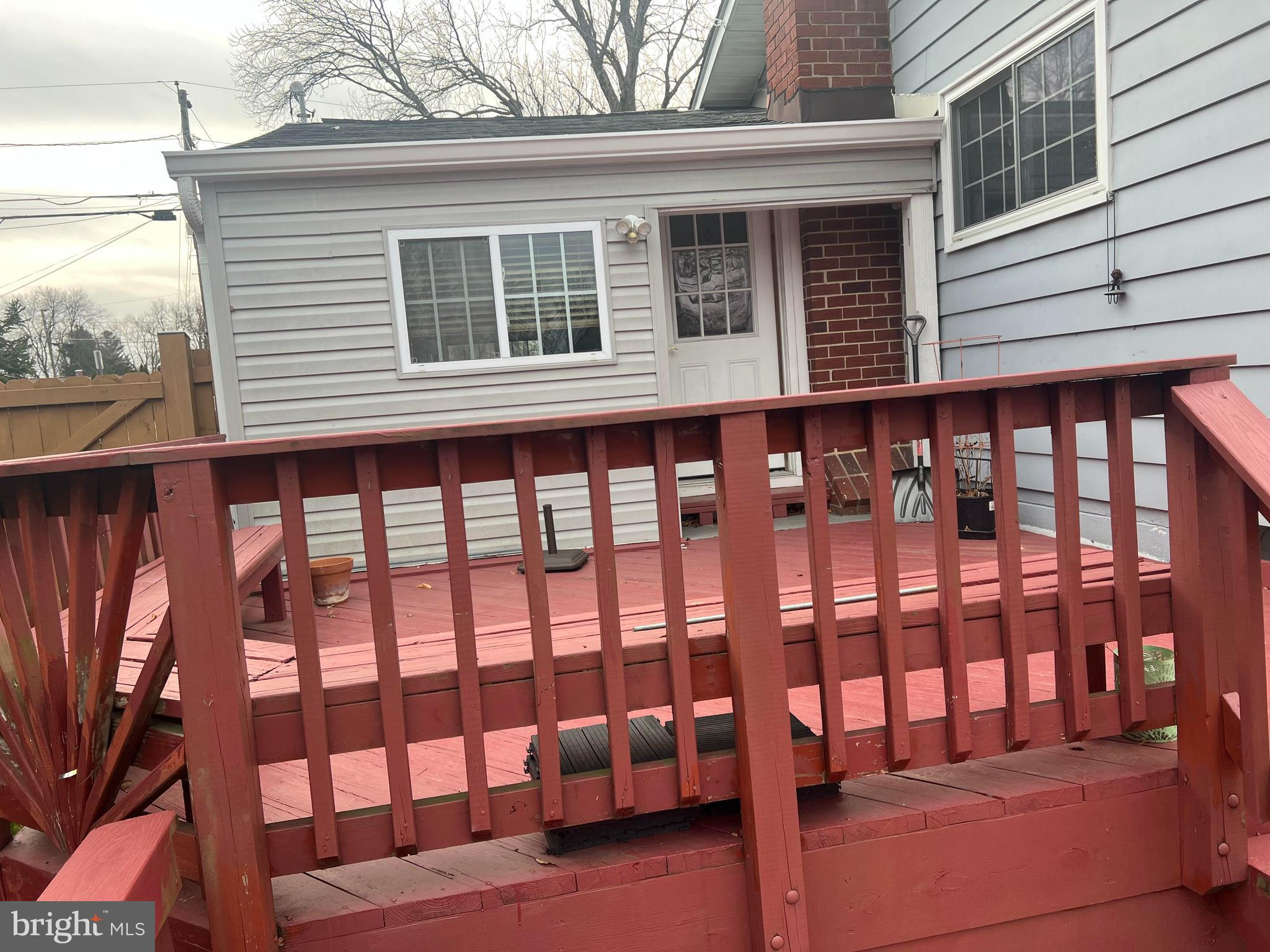 RAVENSWORTH GROVE - Residential Lease