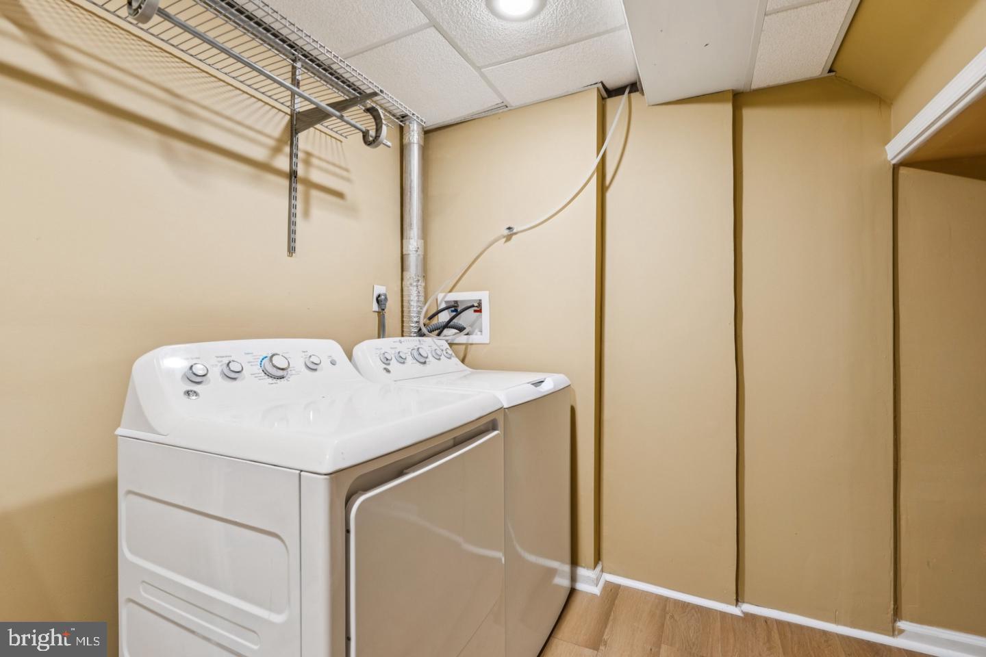 RAVENSWORTH GROVE - Residential Lease