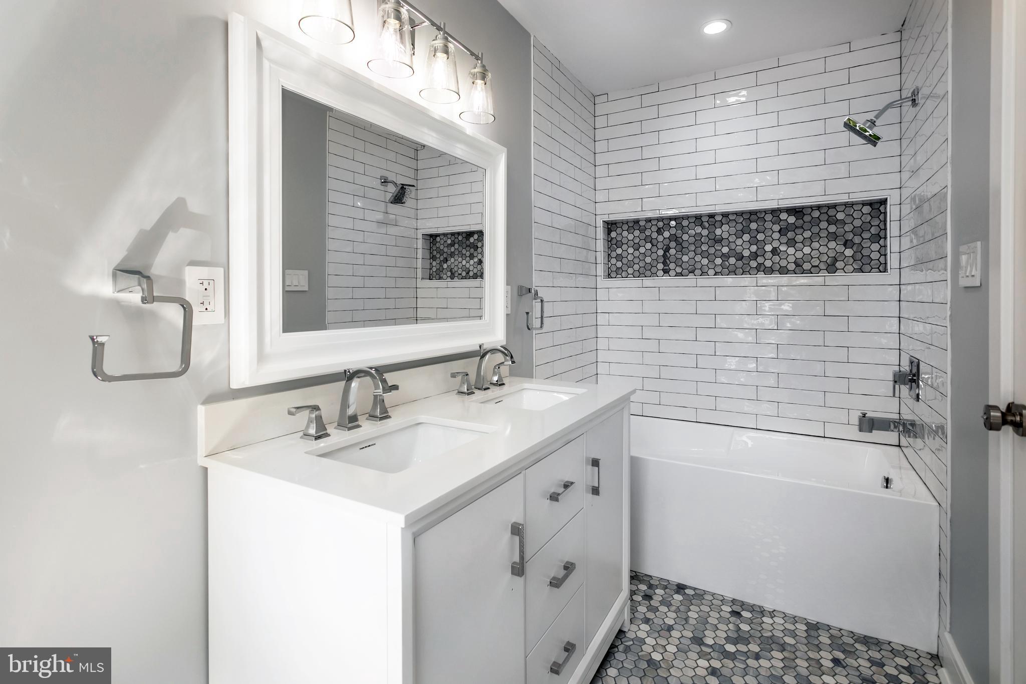 NARBERTH - Residential