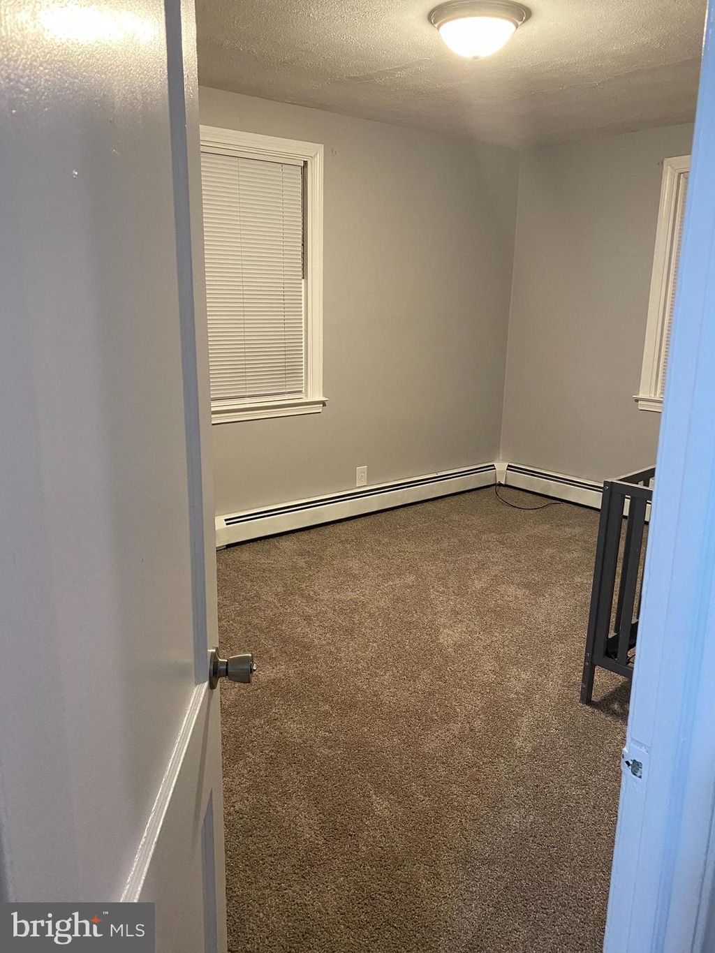 Photo of 240 E Avon Road, BROOKHAVEN, PA 19015 (MLS # PADE2105504)