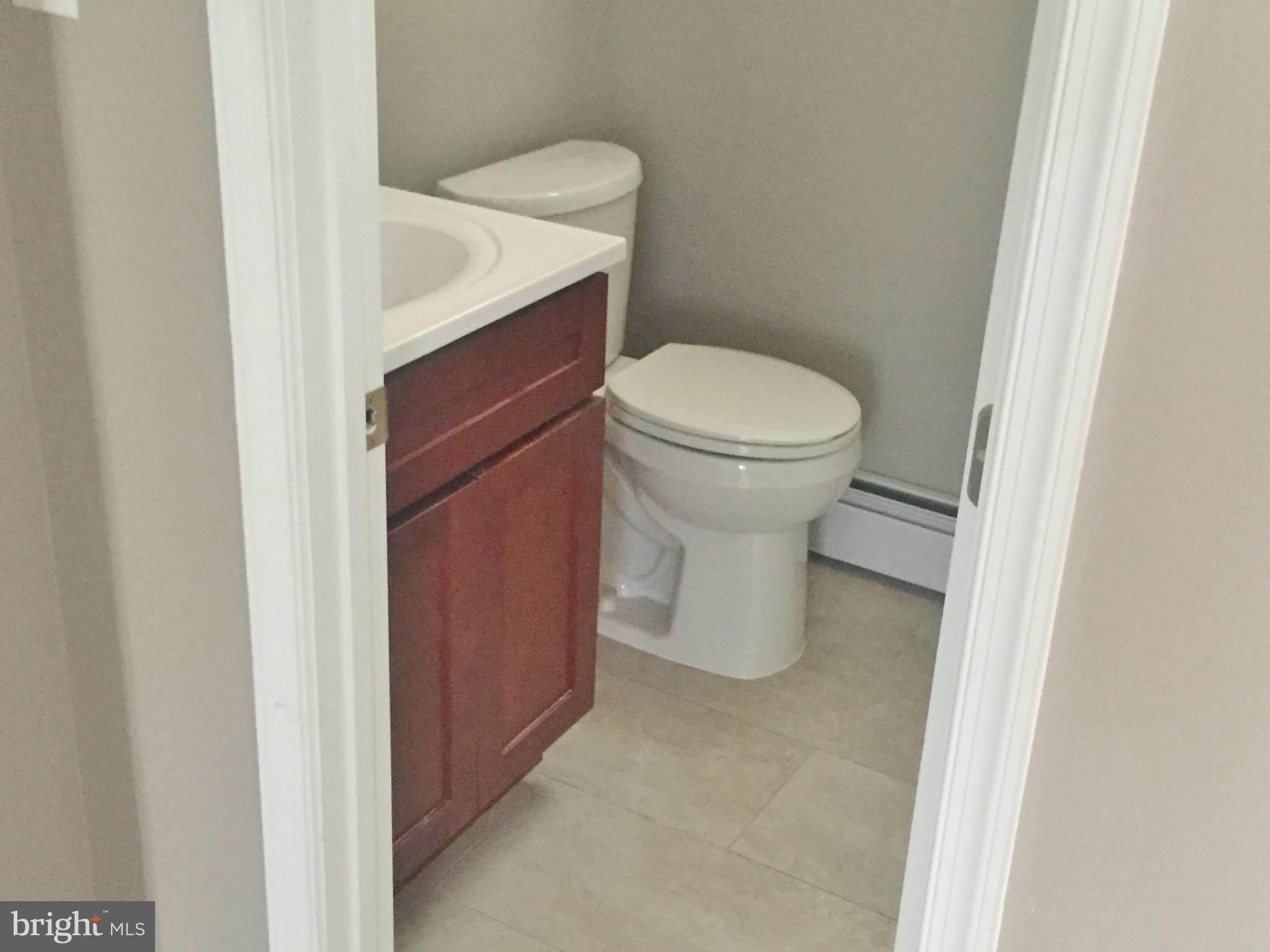 DALE CITY - Residential Lease