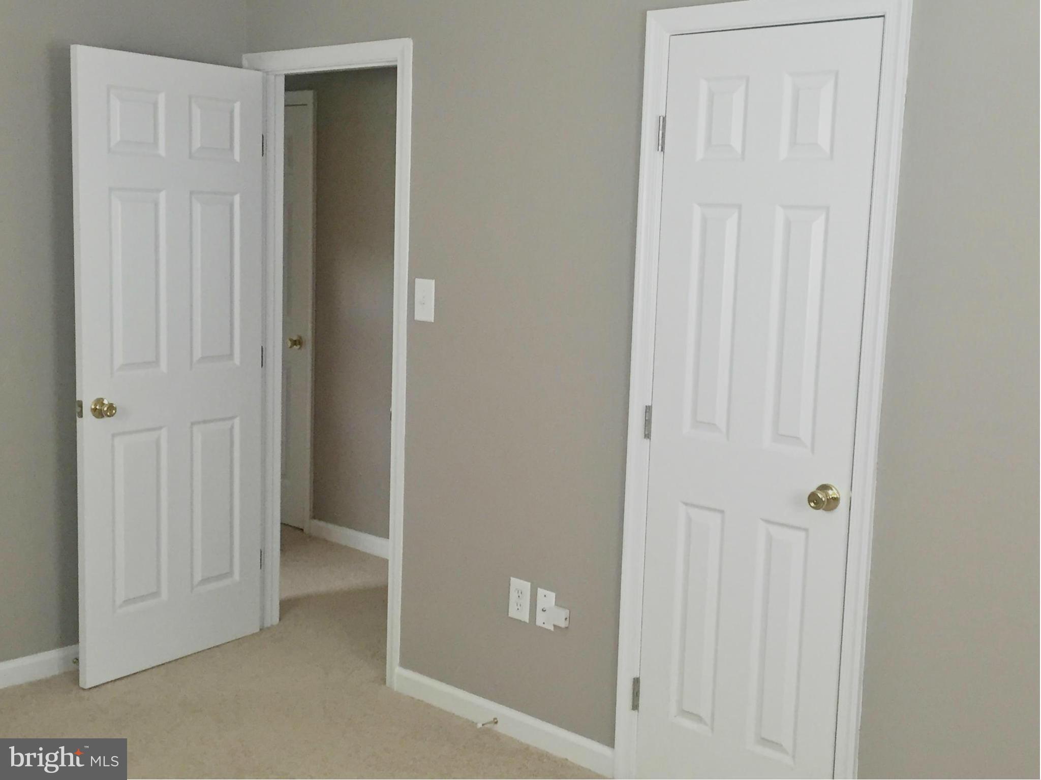 DALE CITY - Residential Lease