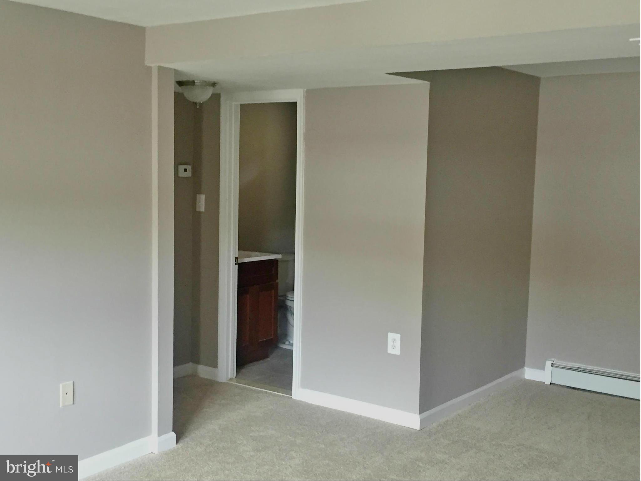 DALE CITY - Residential Lease