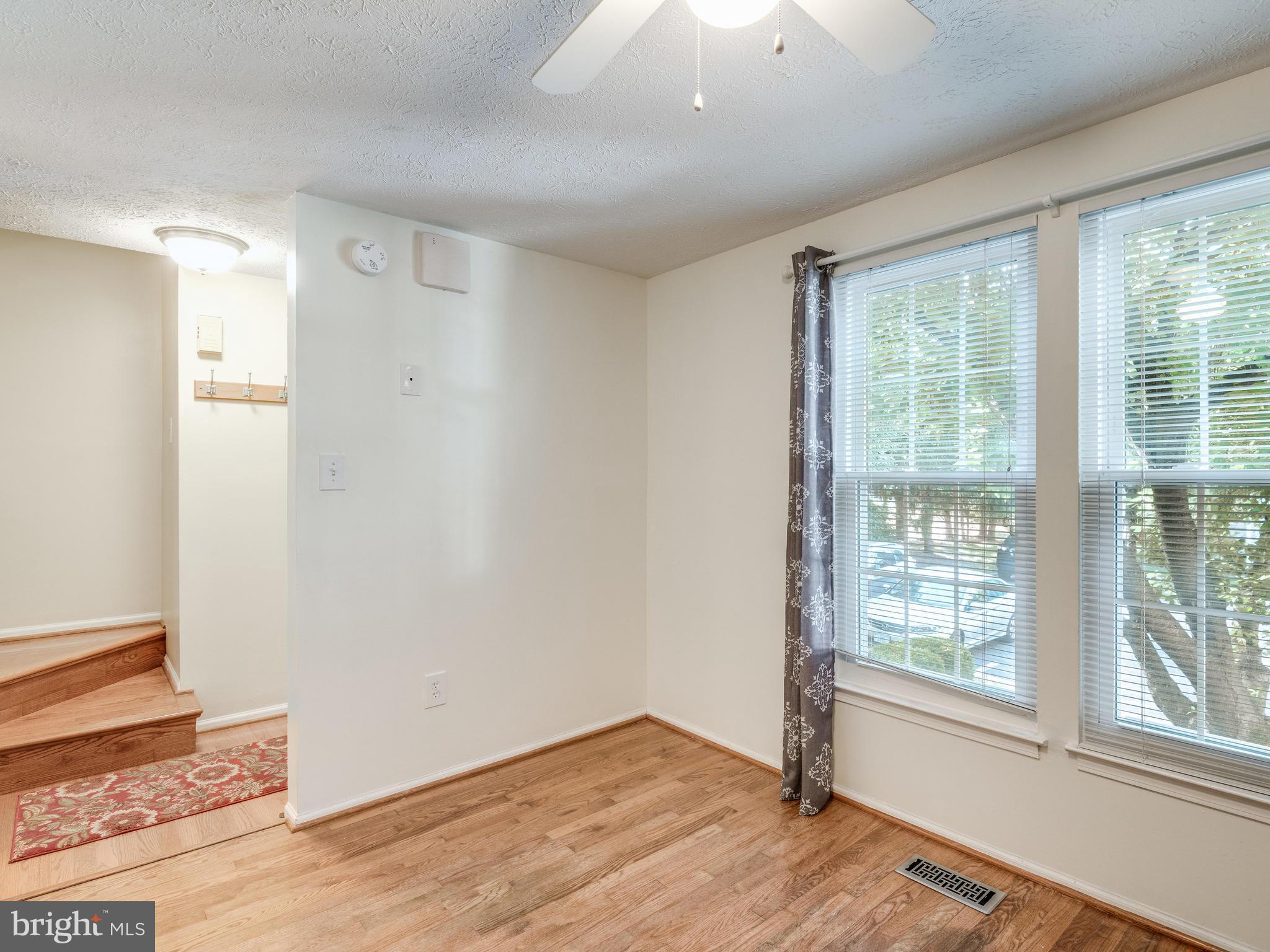 RESTON - Residential Lease