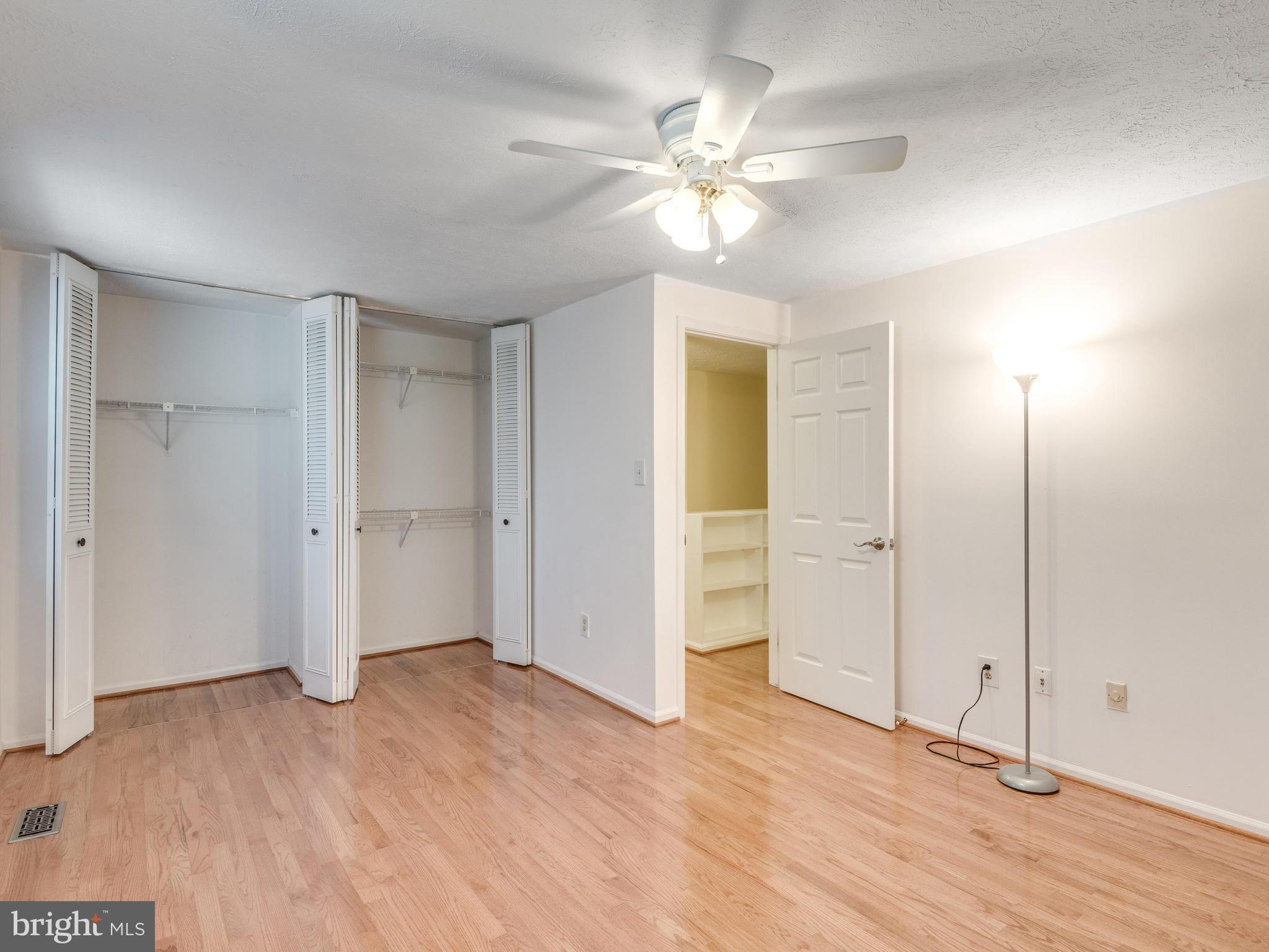 RESTON - Residential Lease