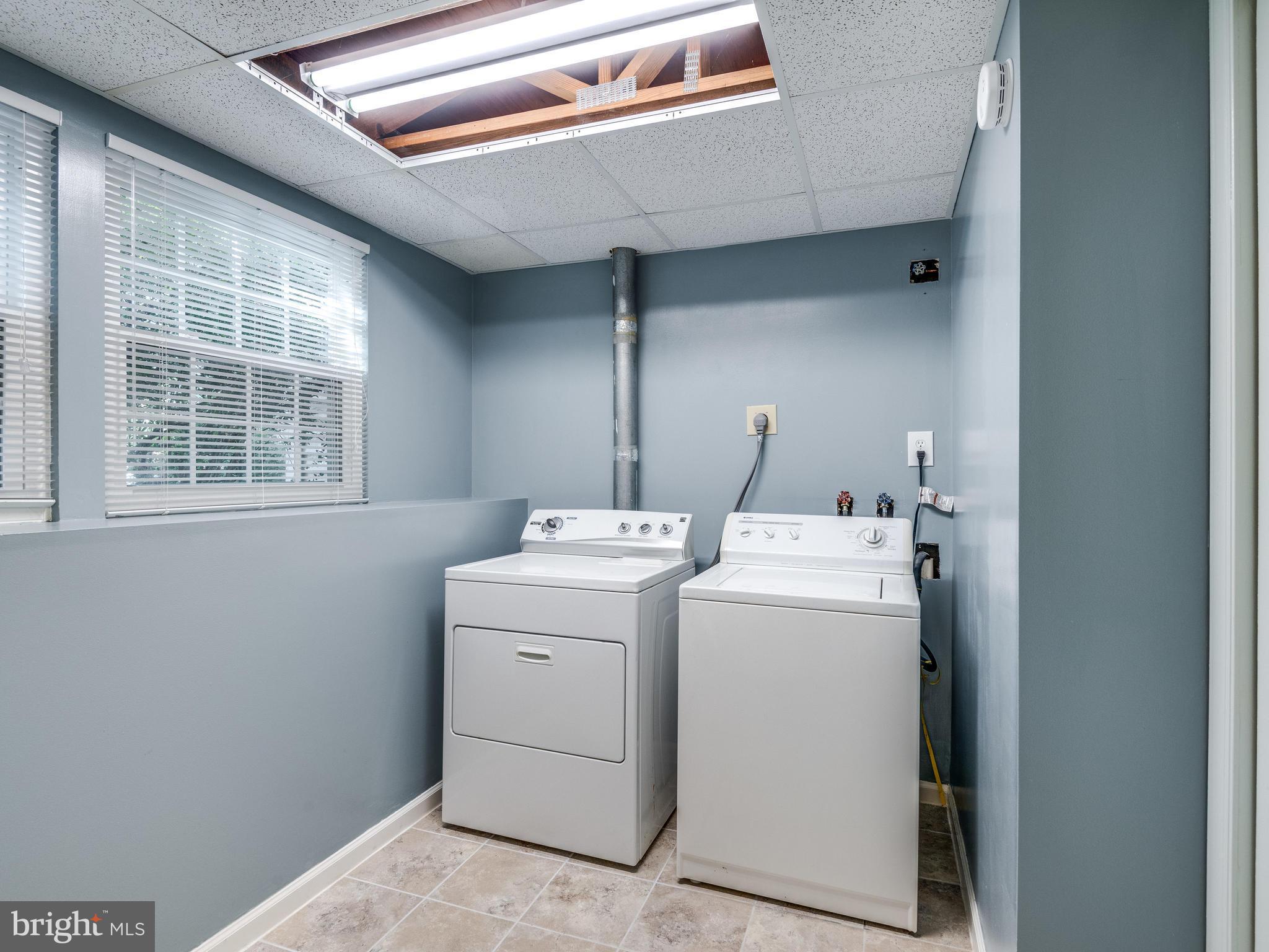 RESTON - Residential Lease