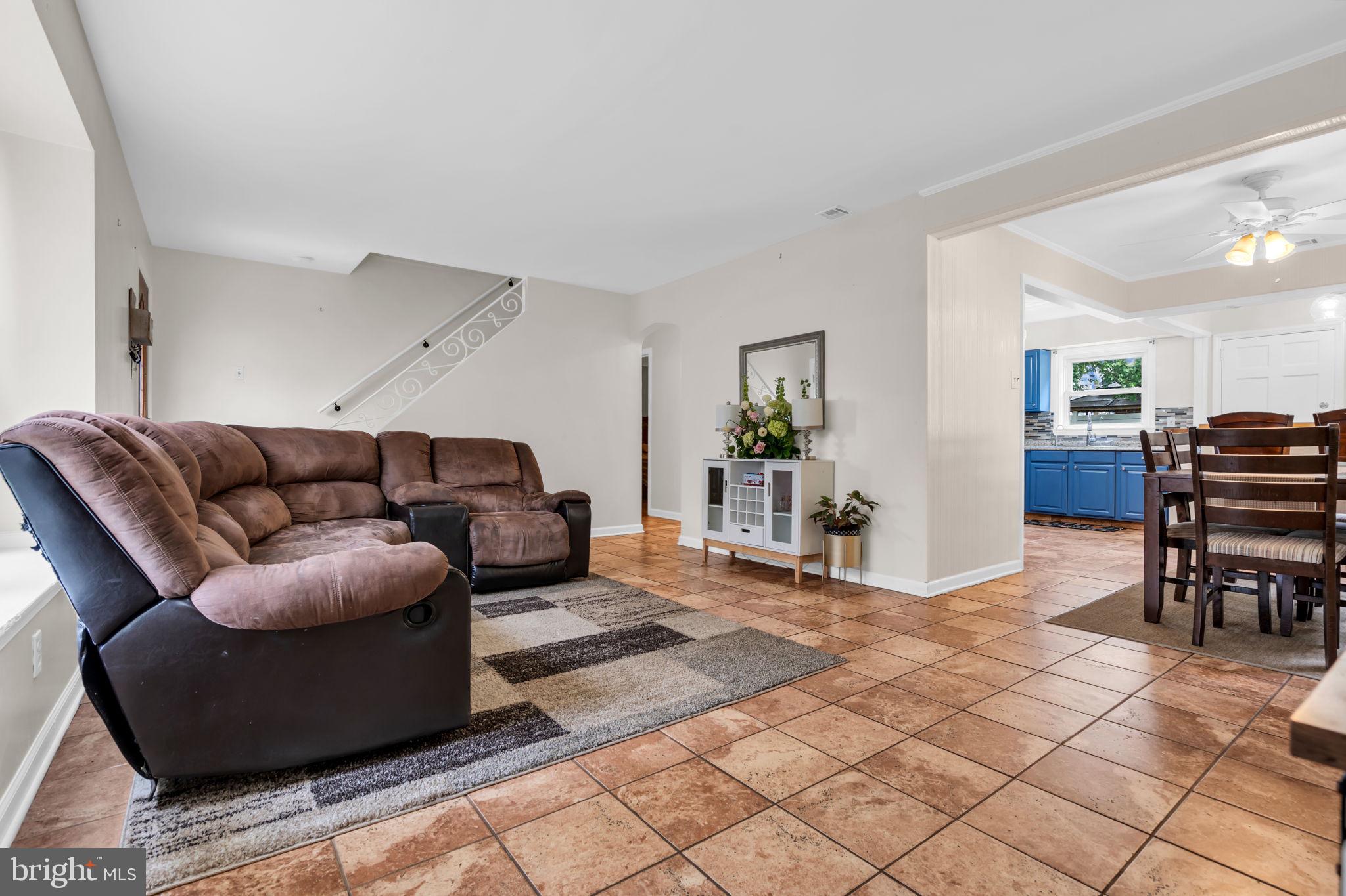 1618 43RD STREET